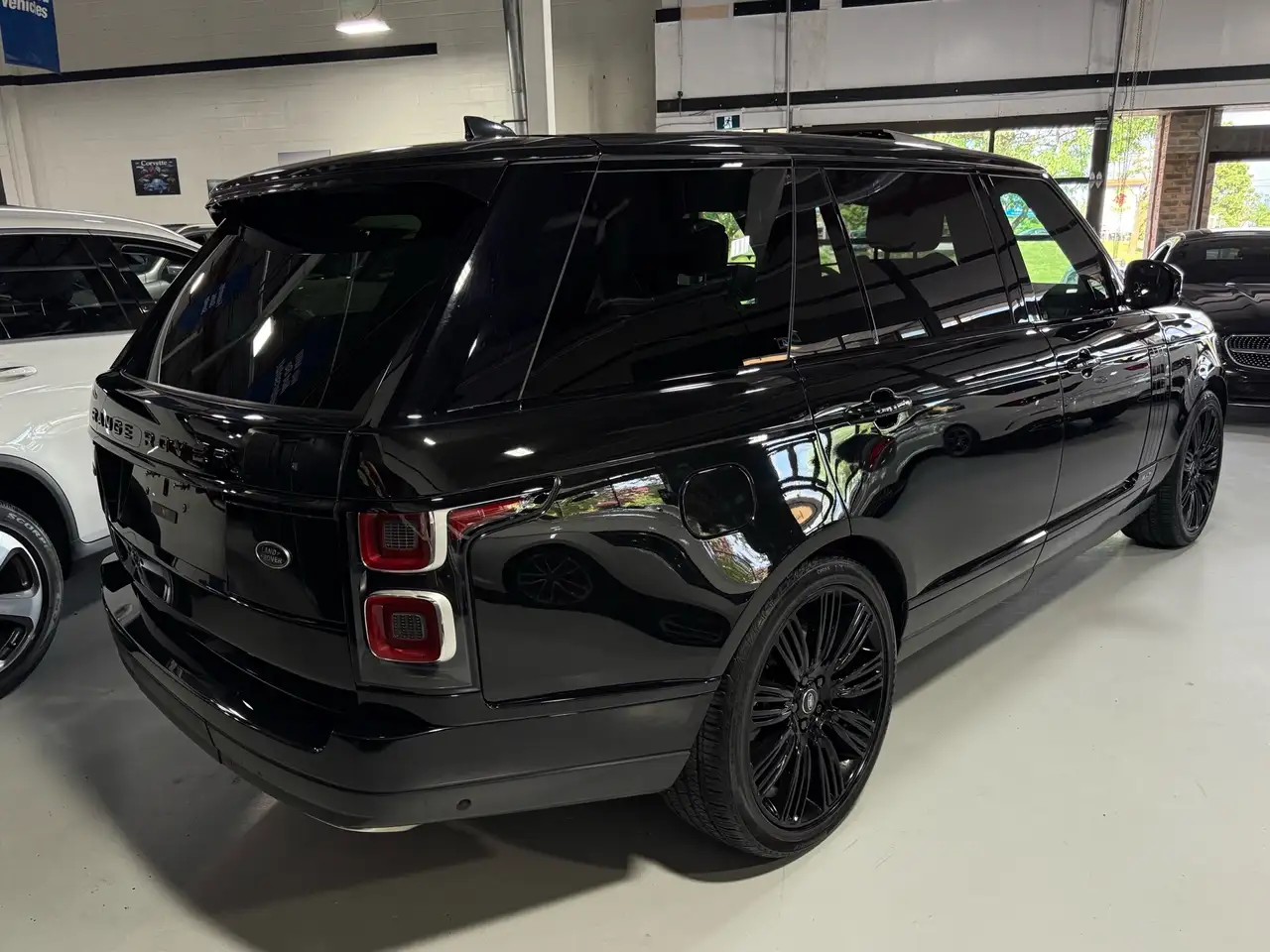 Land Rover Range Rover снимка Land Rover Range Rover