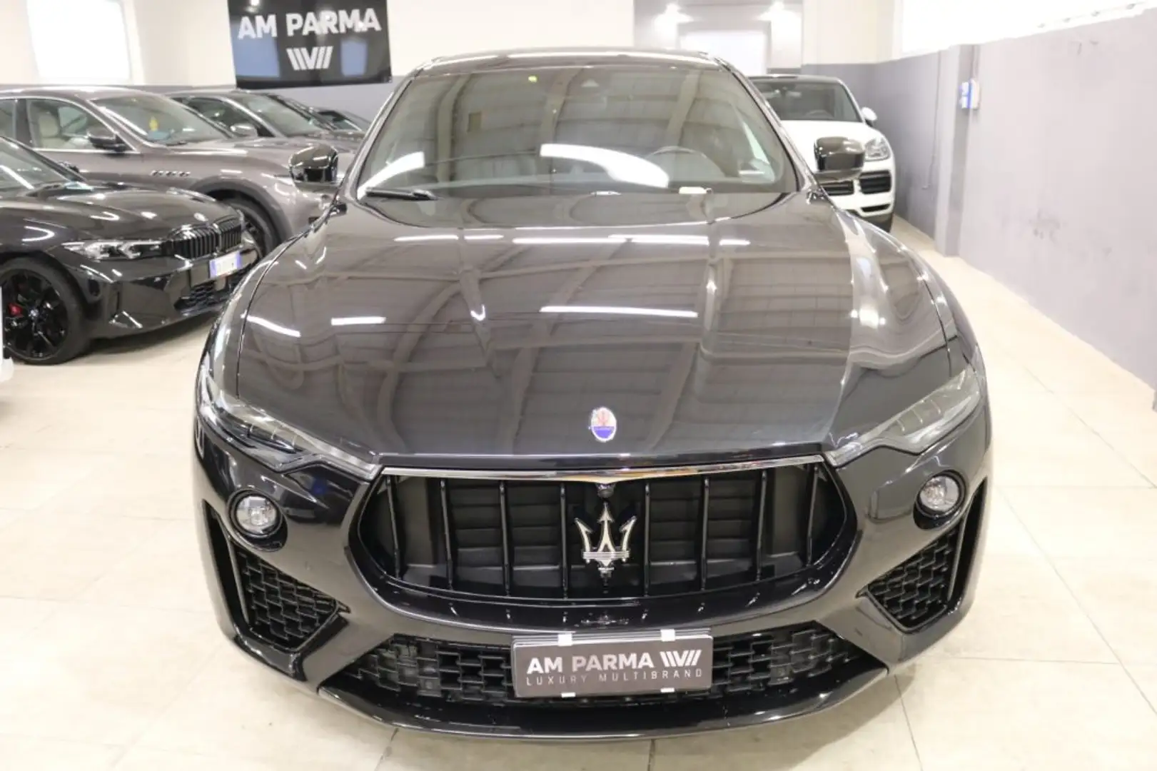Maserati Levante V6 Diesel AWD Gransport "NERISSIMA" Schwarz - 2