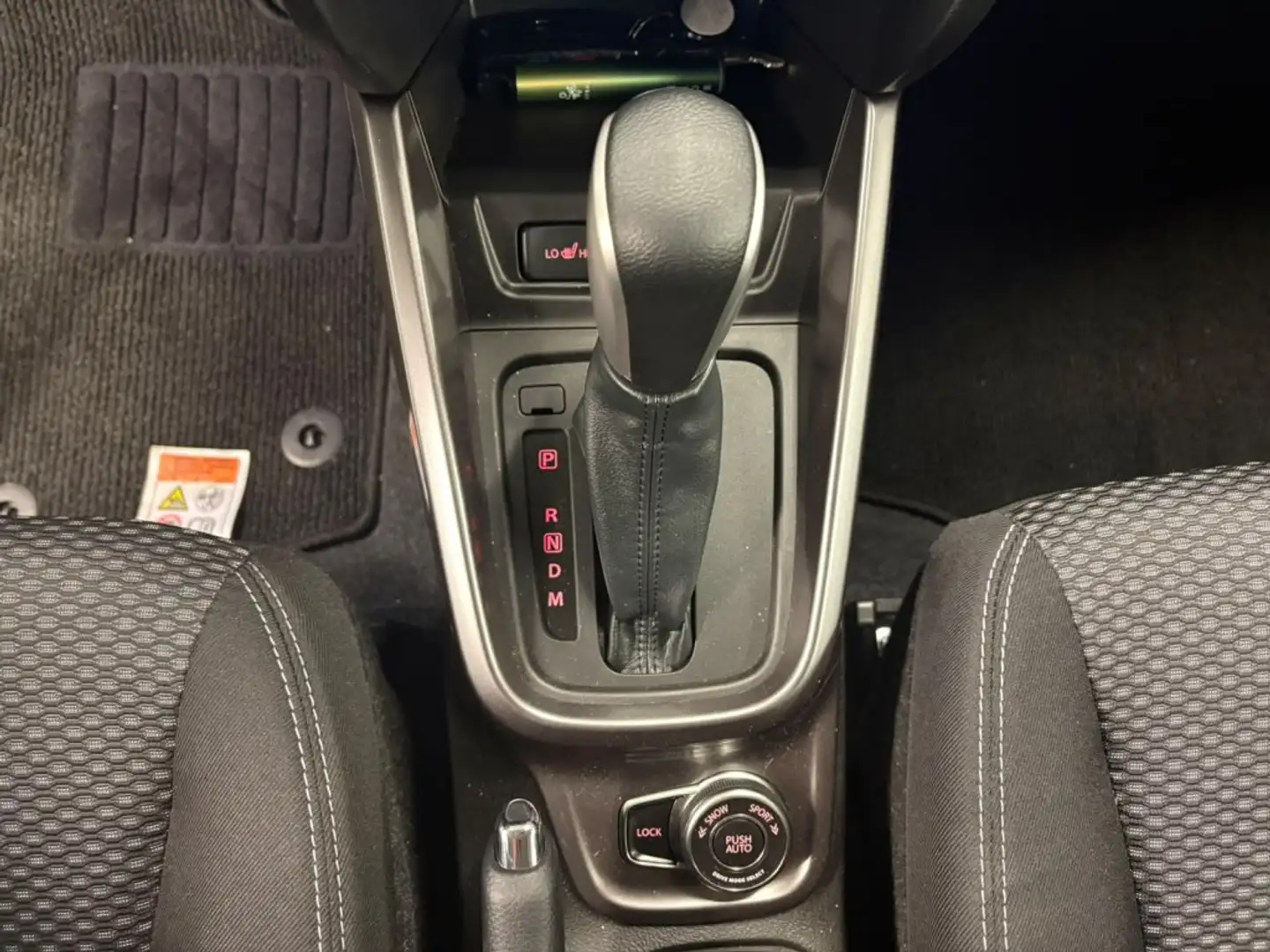 Suzuki Vitara 1.4 HYBRID ALLGRIP 6AT shine Silber - 2