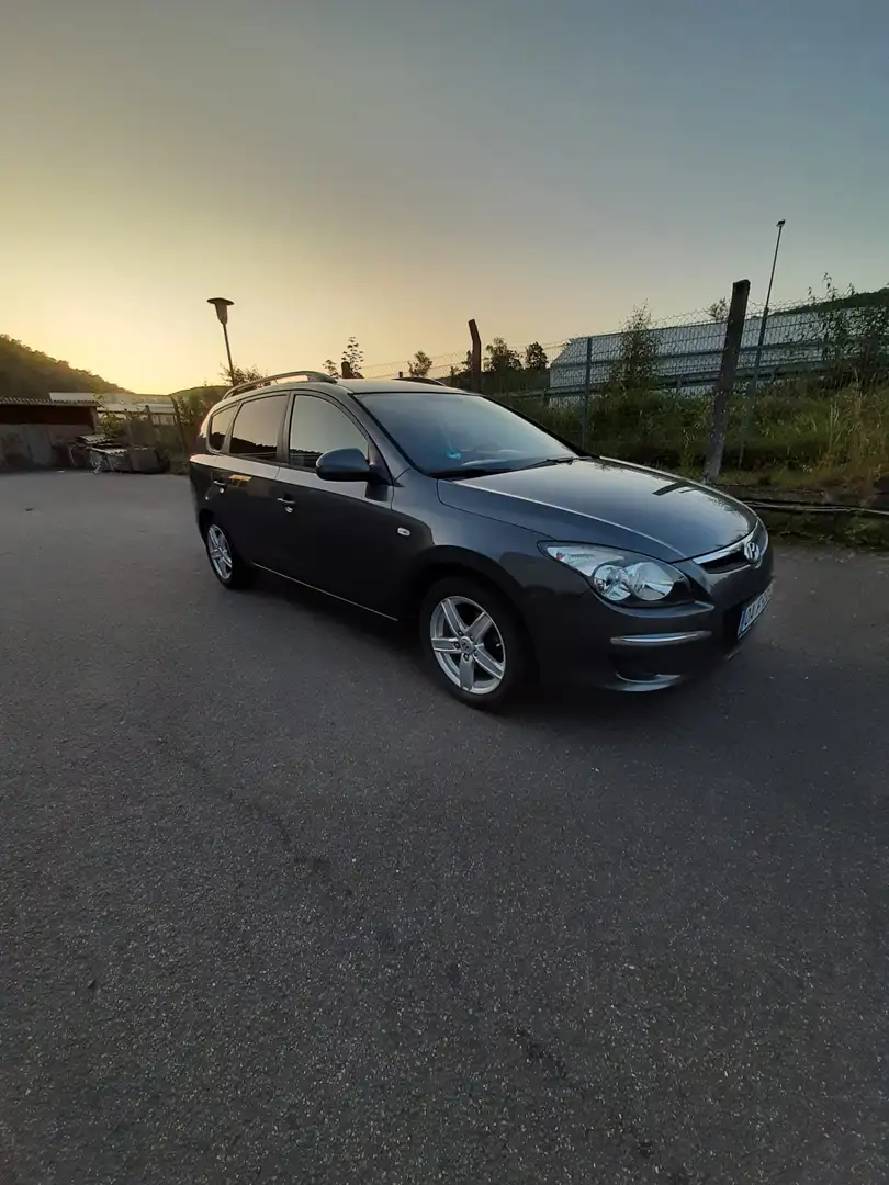 Hyundai i30 Edition+ Grau - 1