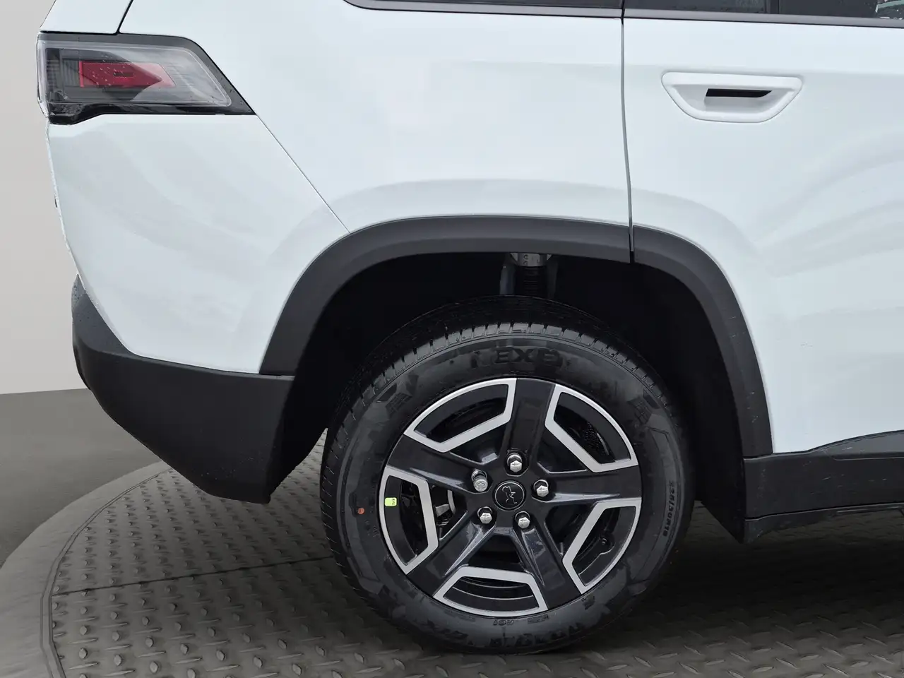 Jeep Cherokee снимка Jeep Cherokee