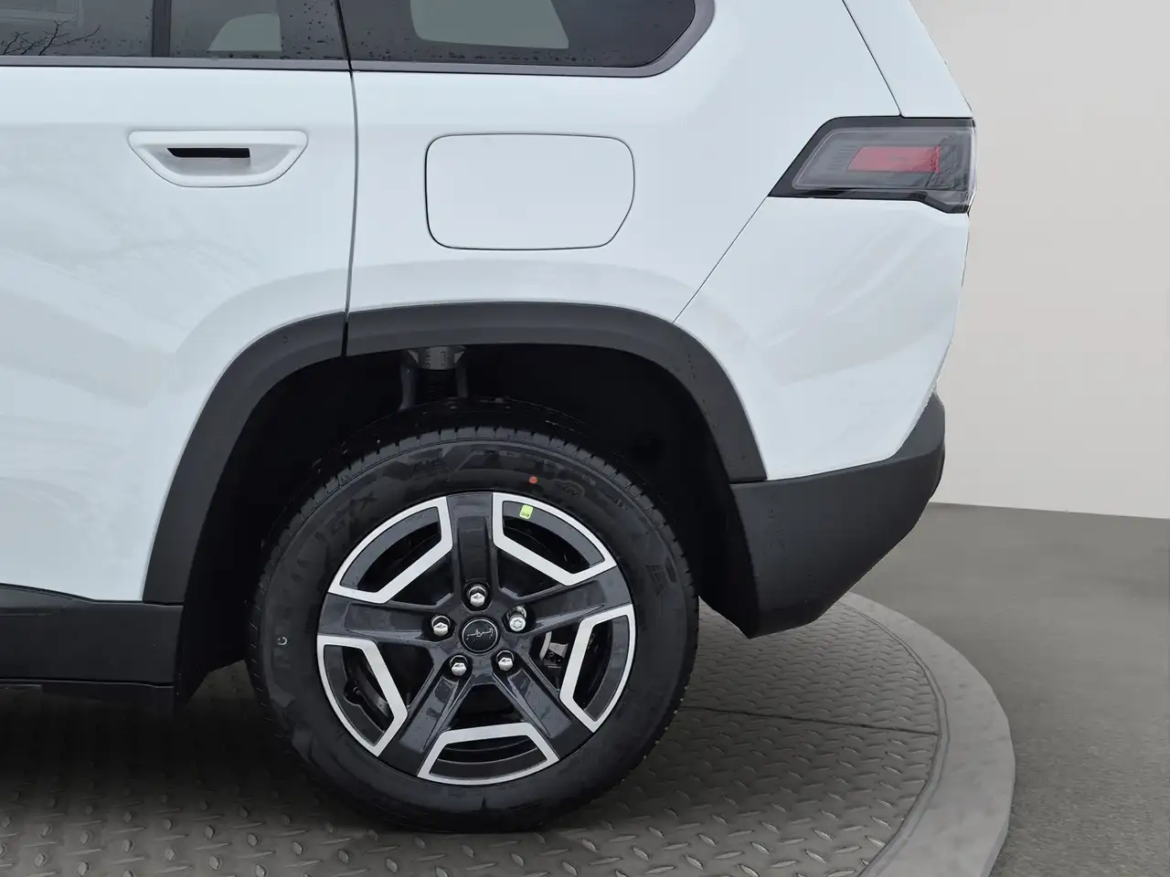 Jeep Cherokee снимка Jeep Cherokee
