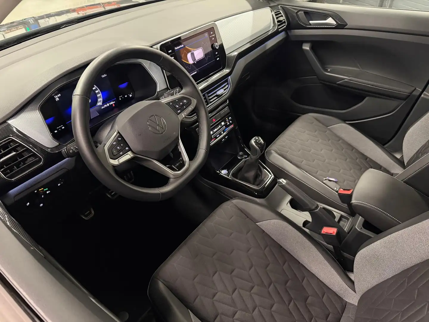Volkswagen T-Cross 1.0 TSI Goal Edition / Virtual / CarPlay / DAB / S Grau - 2
