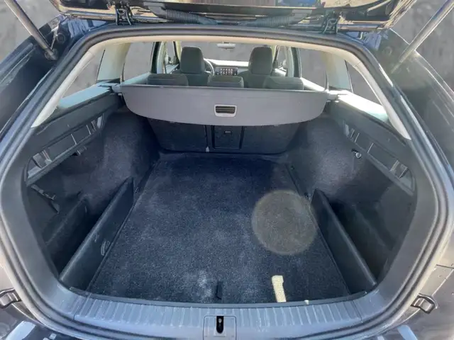 Skoda Octavia view 7