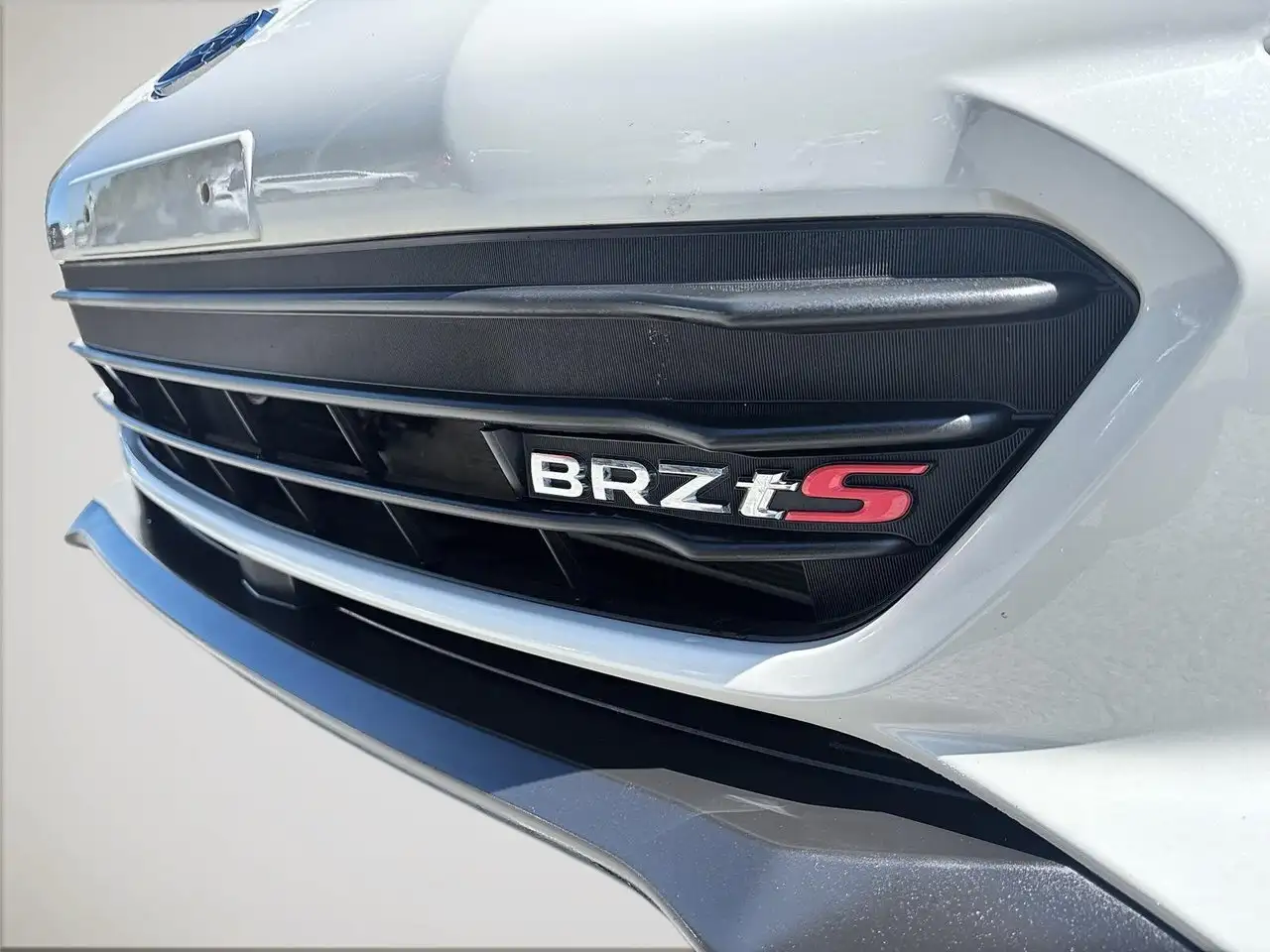 Subaru BRZ photo Subaru BRZ