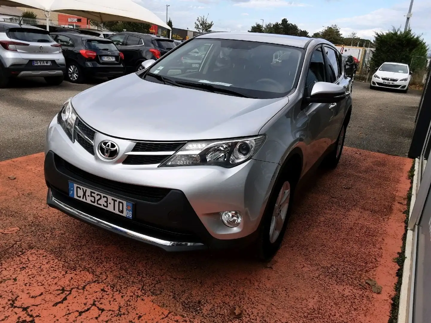 Toyota RAV 4 2.0 D4D 16V 2WD 124 - 2