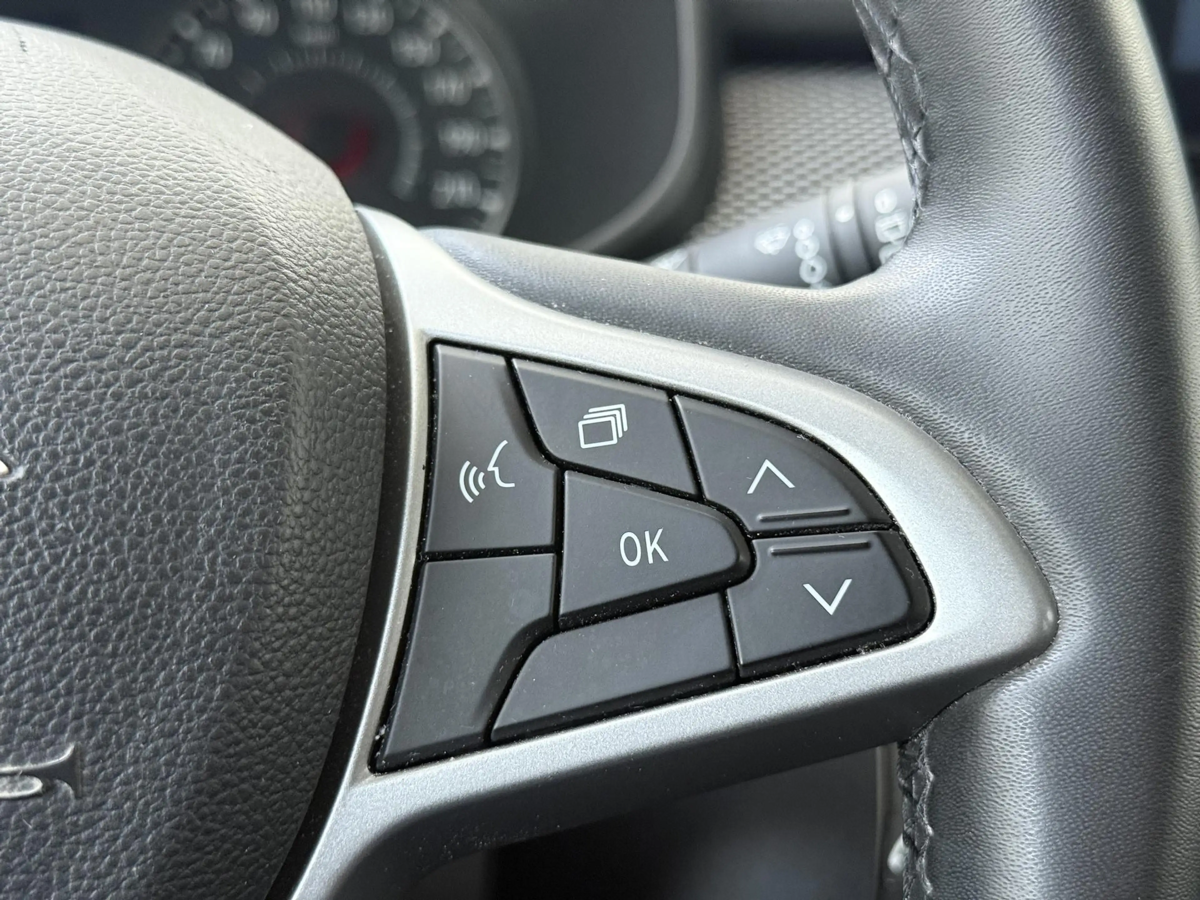 Dacia Jogger 1.0 TCe 100 ECO-G Expression 5p. Apple Carplay | C — photo 13