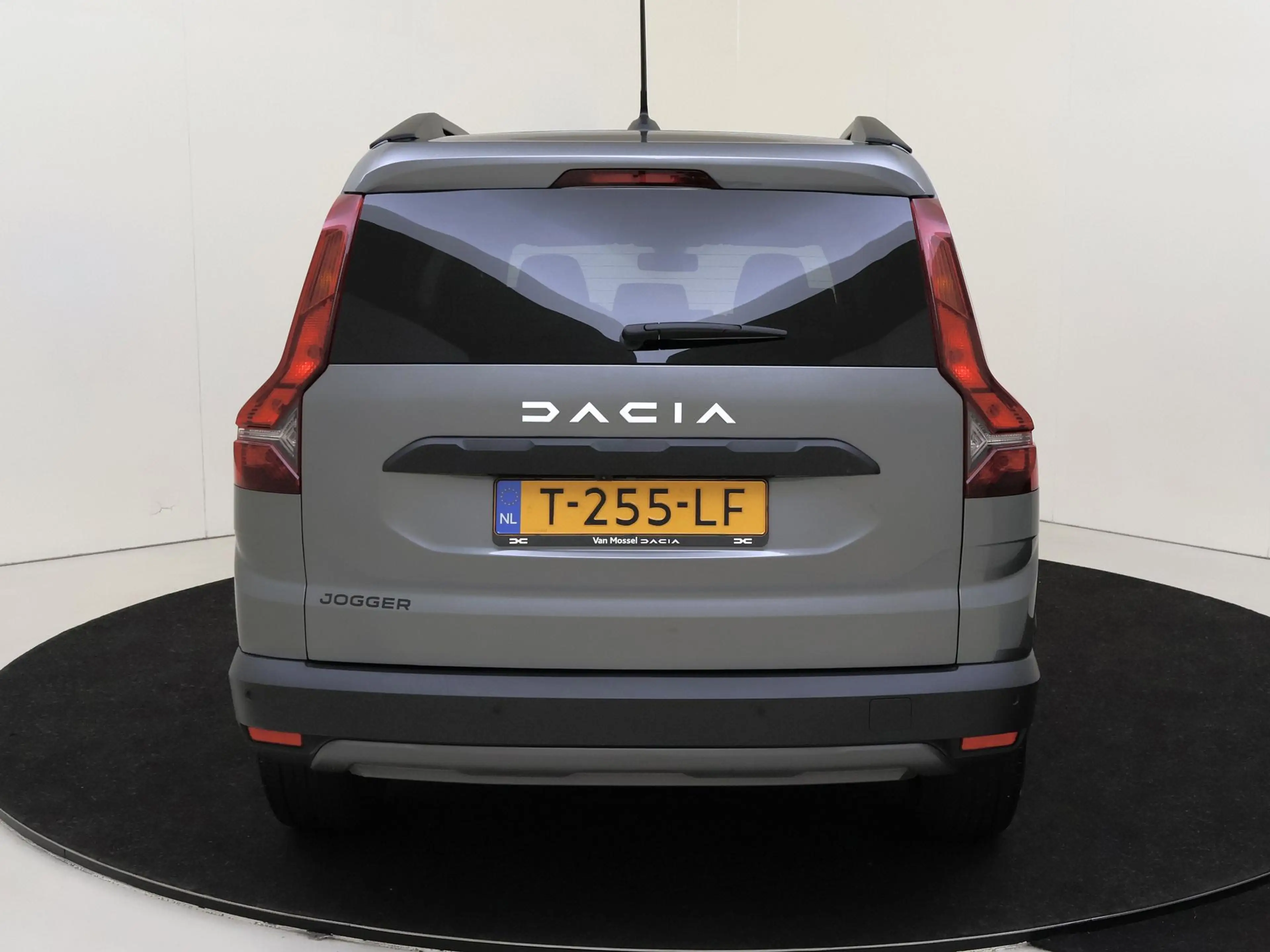 Dacia Jogger 1.0 TCe 100 ECO-G Expression 5p. Apple Carplay | C — photo 7