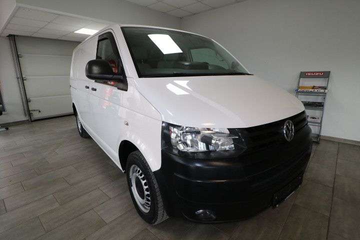 Second hand Volkswagen Transporter T5