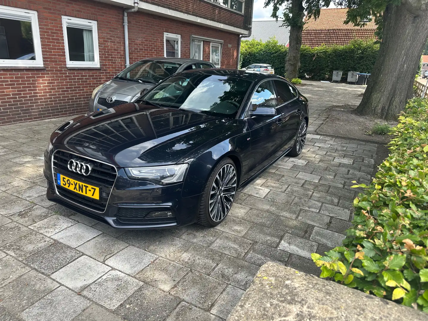 Audi A5 A5 1.8 TFSI Pro Line S Blauw - 1