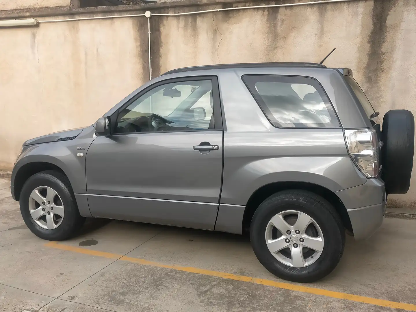 Suzuki Grand Vitara Grand Vitara 3p 1.9 ddis Grigio - 1