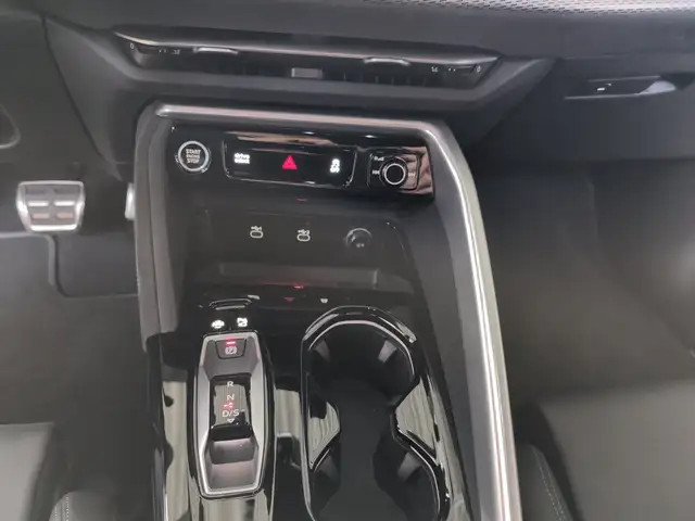 Audi Q5 SUV TDI quattro 150 kW Ansicht 22