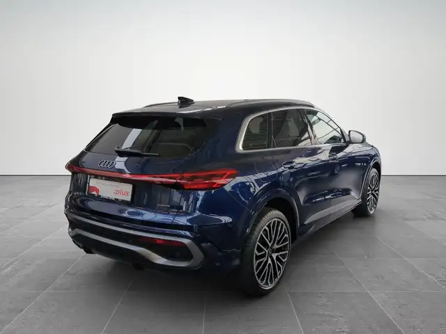 Audi Q5 SUV TDI quattro 150 kW Ansicht 6