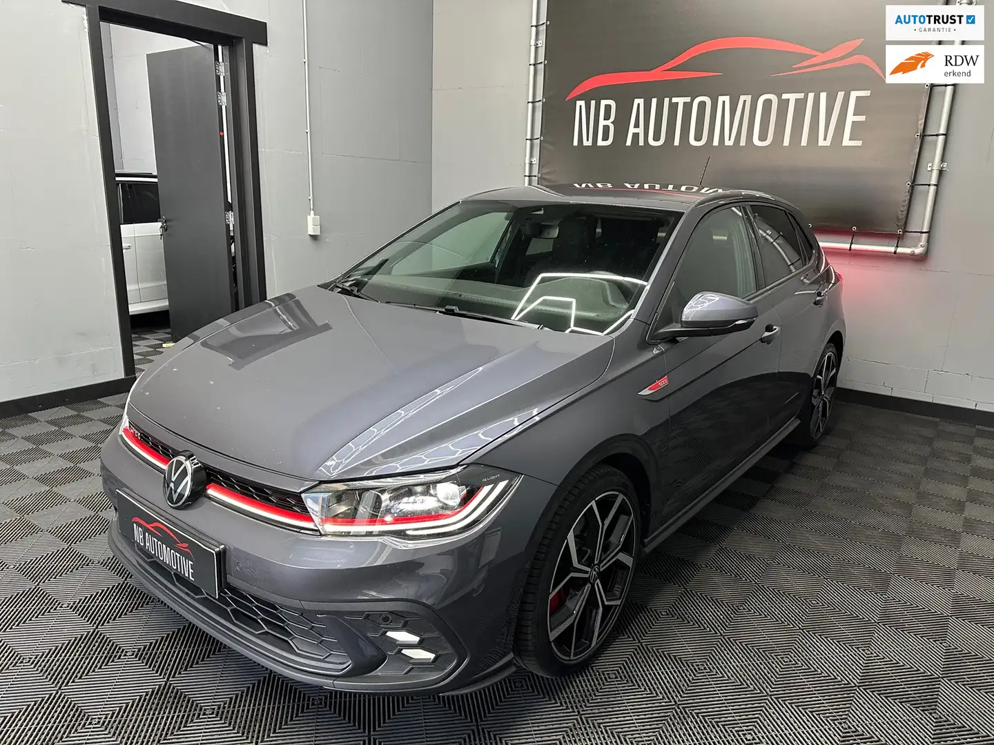 Volkswagen Polo GTI 2.0 2023 Grau - 1