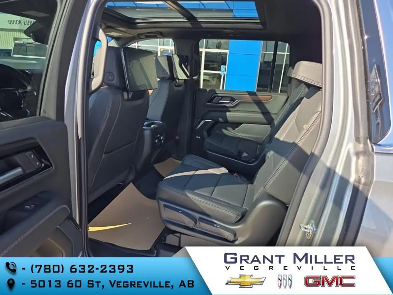 GMC Yukon снимка GMC Yukon