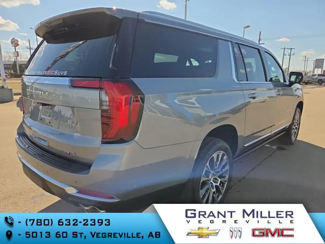 GMC Yukon снимка GMC Yukon