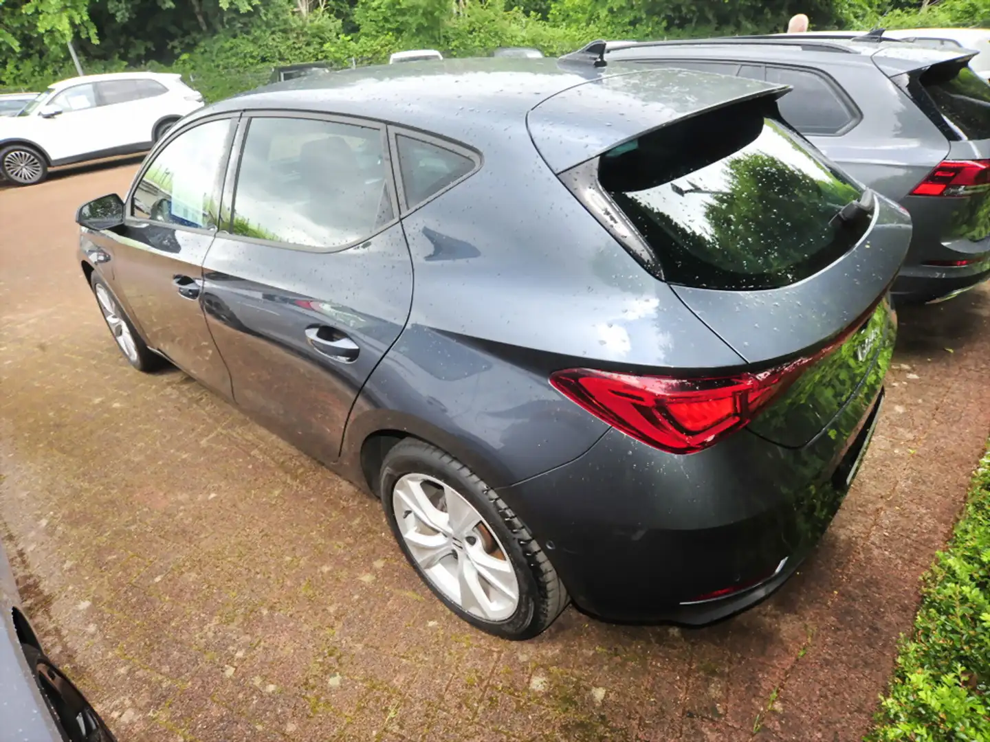 SEAT Leon 1.4 eHybrid FR DSG Navi LED PDC Sitzhzg. Gris - 2