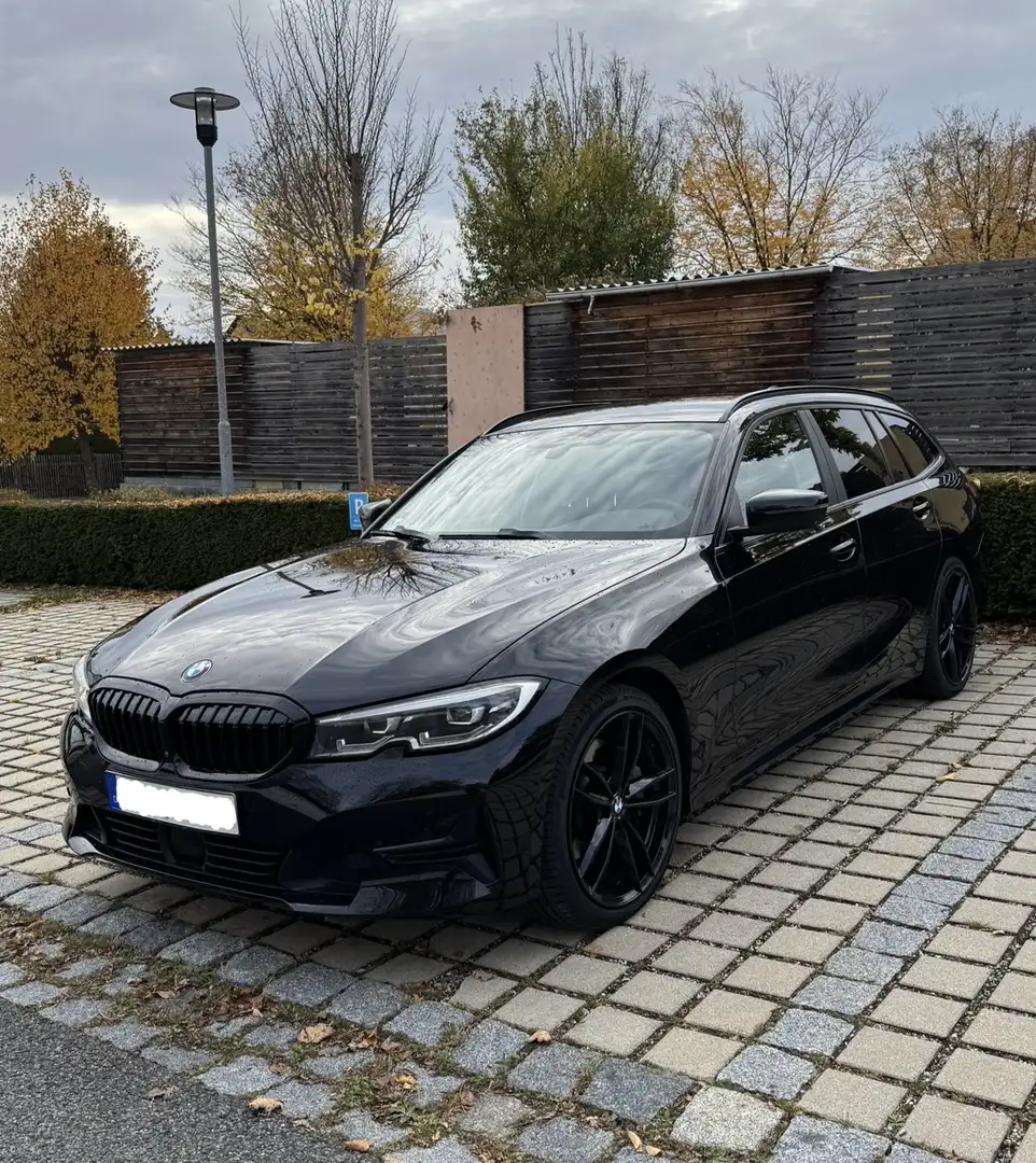 BMW 330 d Touring xDrive Aut. Luxury Line - 1