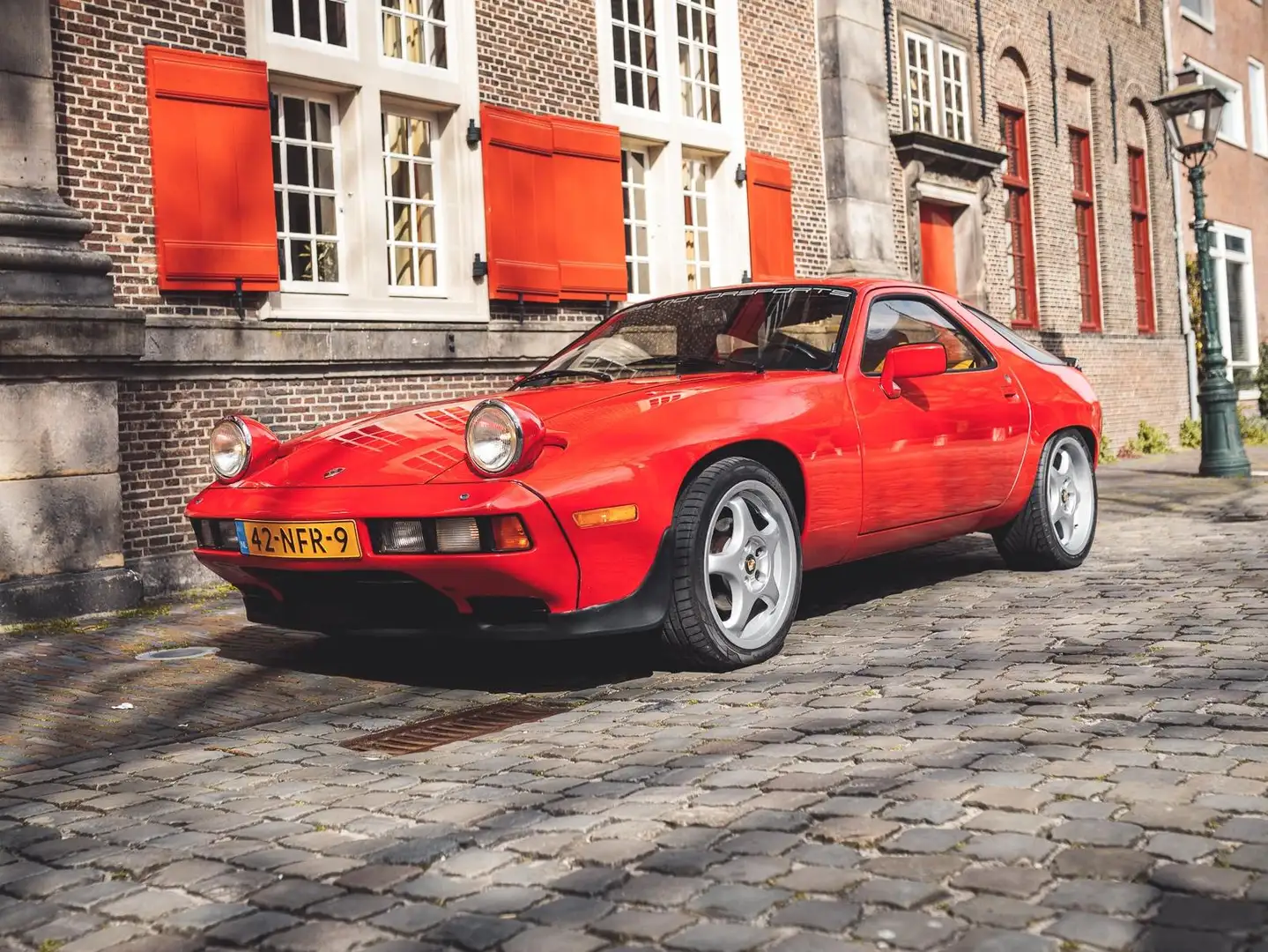 Porsche 928 928 4.5 Coupé Červená - 1