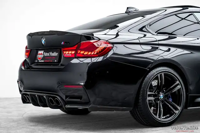BMW M4 view 20