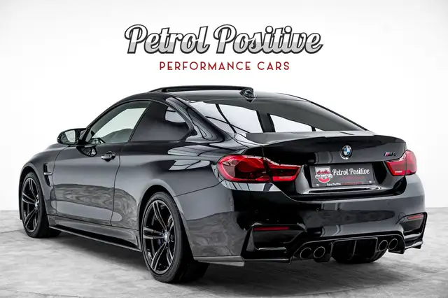 BMW M4 view 26