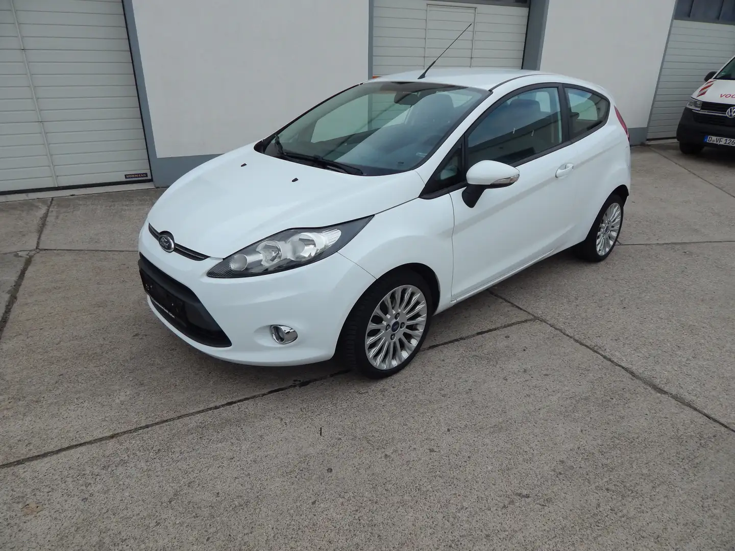 Ford Fiesta Trend*KLIMA*TÜV-NEU*LM-FELGEN*TOP ZUSTAND* - 1