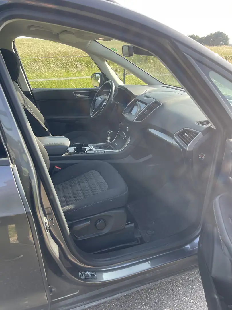 Ford Galaxy Trend Grau - 2