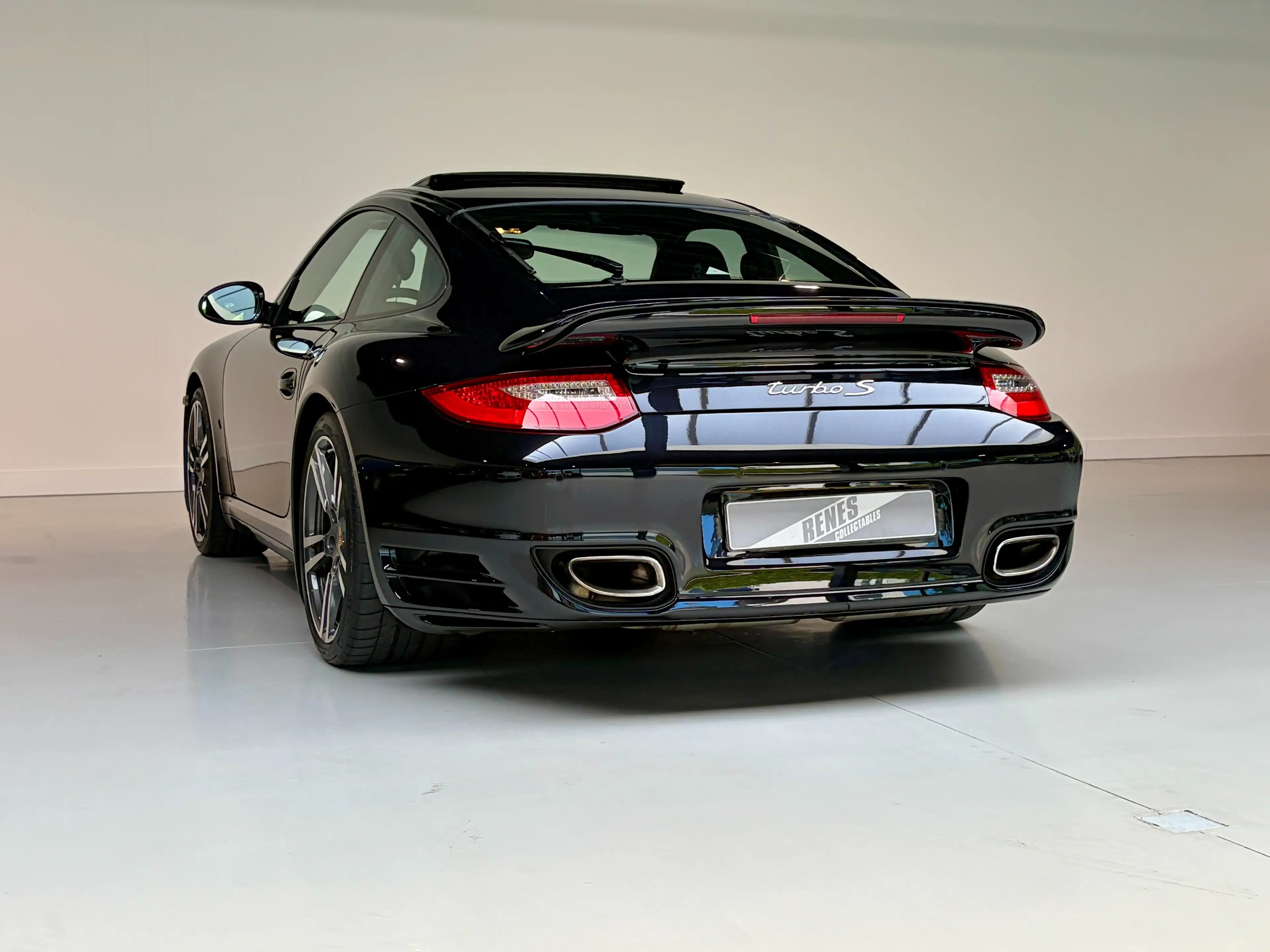 Porsche 997 Turbo S Orig NL Full Porsche Service history — photo 13