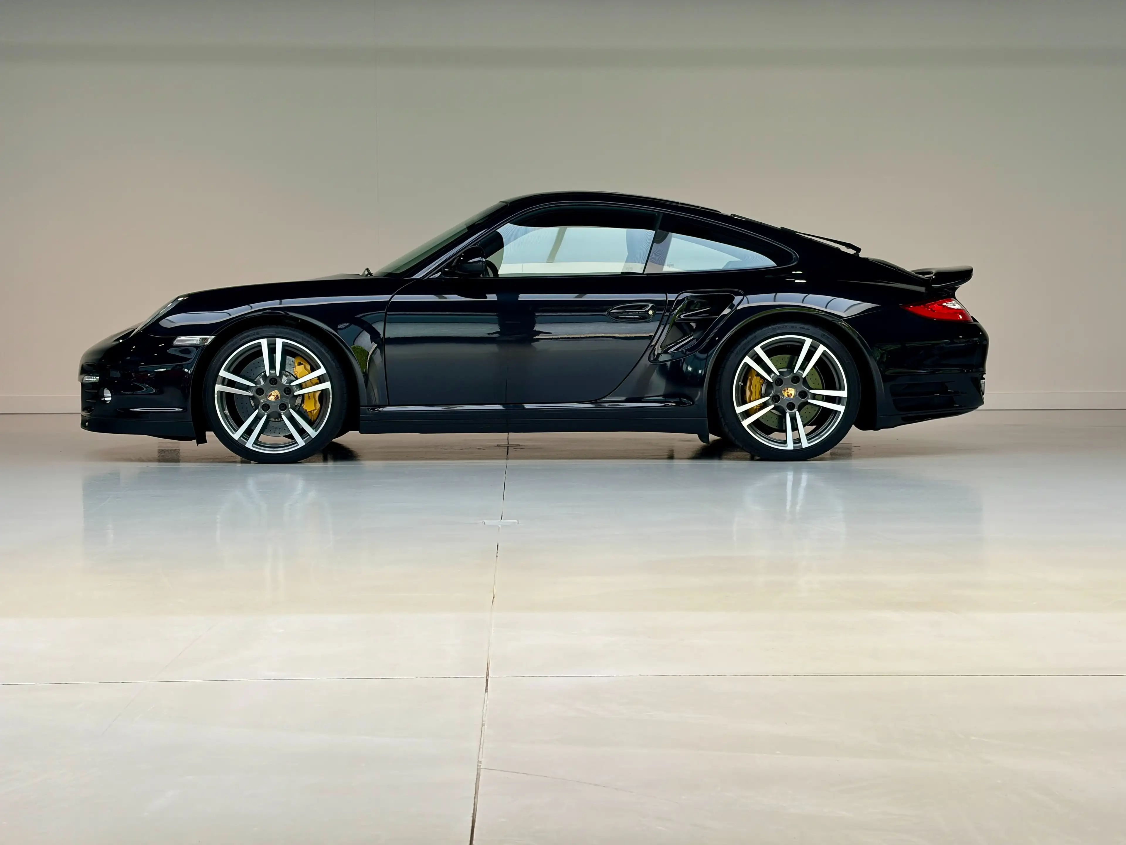 Porsche 997 Turbo S Orig NL Full Porsche Service history — photo 10