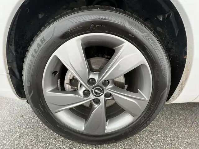 Opel Grandland view 7