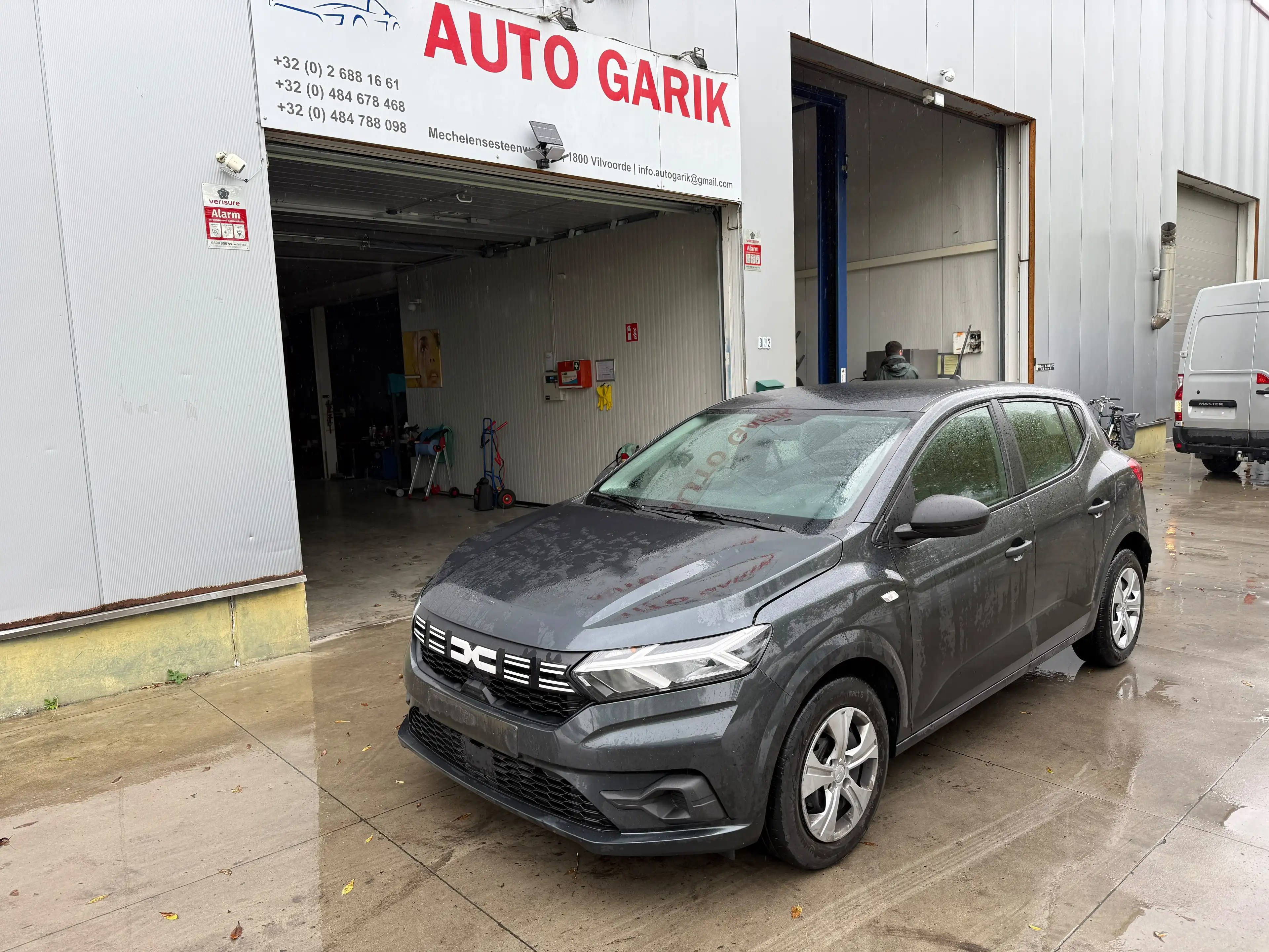 Dacia Sandero Sandero 1.0i SCe Essential