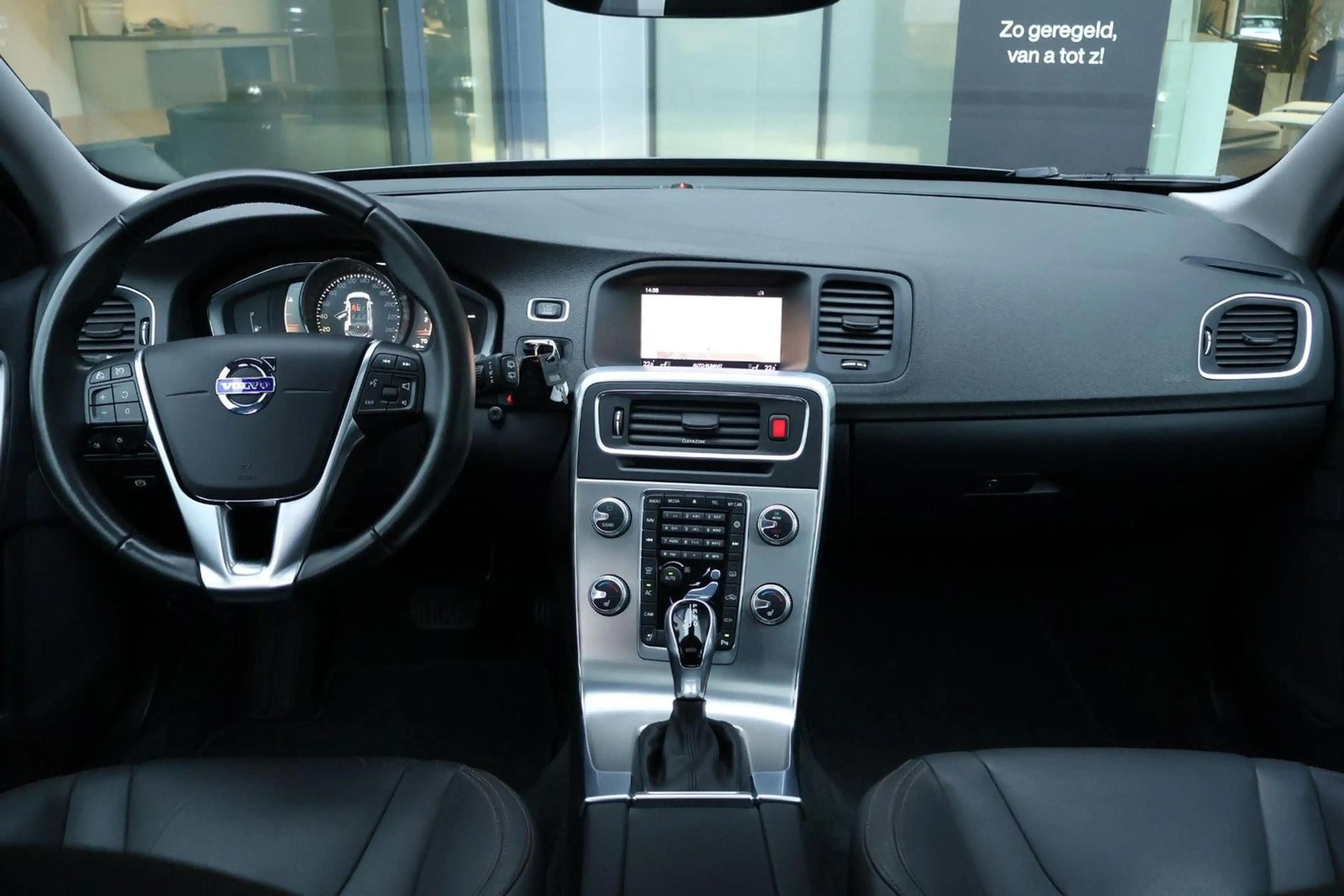 Volvo V60 Cross Country 2.0 D3 Polar+ / kamera / Schie — photo 14