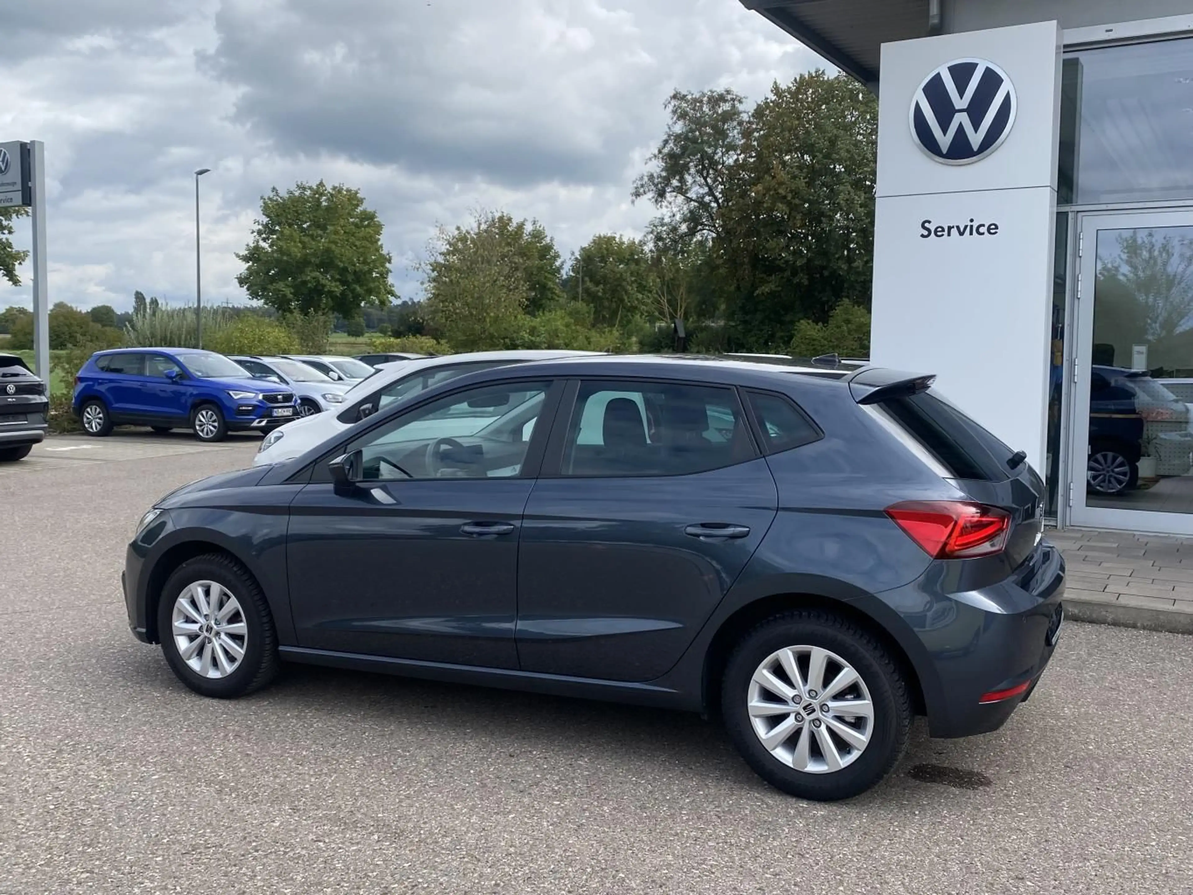 SEAT Ibiza 1.0 TSI DSG Style FULL-LINK+VIRTUAL-COCKPI — photo 3