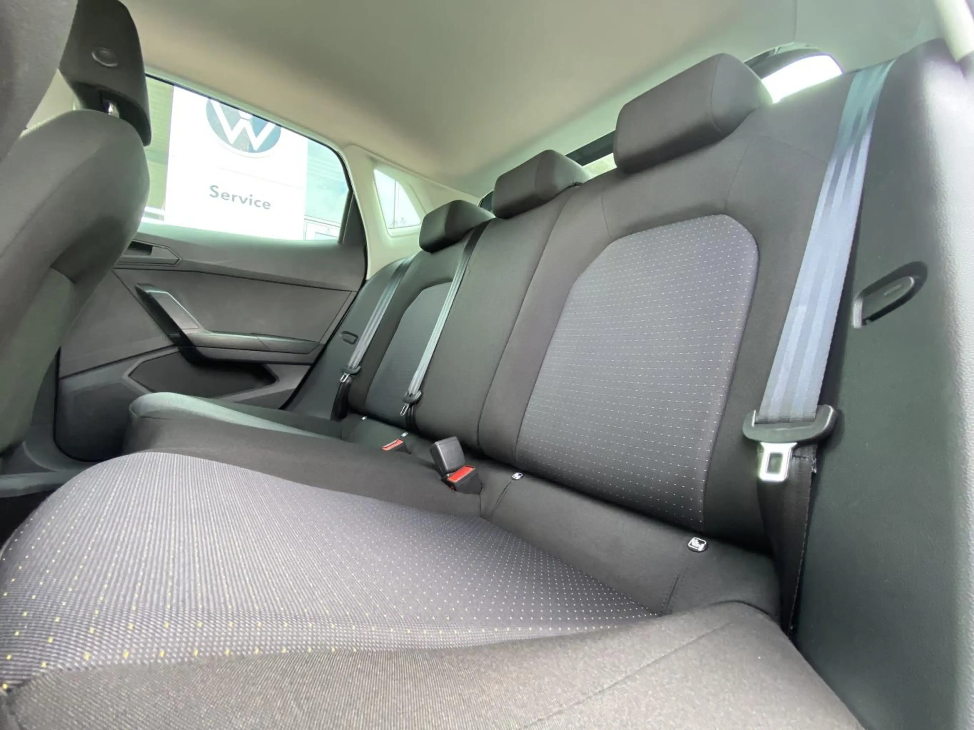 SEAT Ibiza 1.0 TSI DSG Style FULL-LINK+VIRTUAL-COCKPI — photo 11