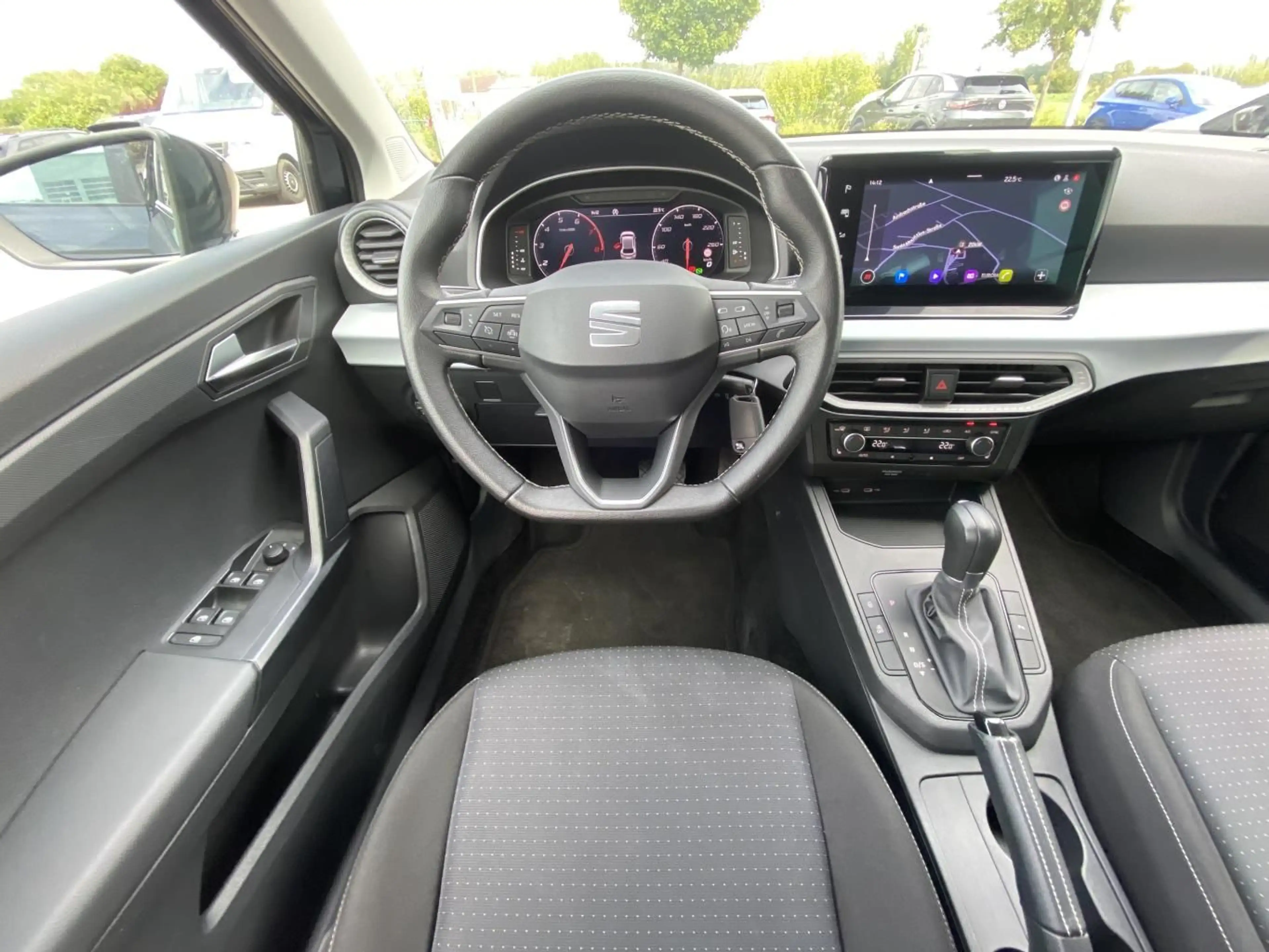 SEAT Ibiza 1.0 TSI DSG Style FULL-LINK+VIRTUAL-COCKPI — photo 12
