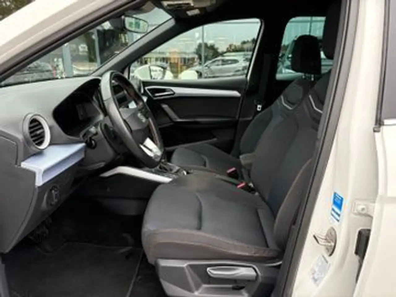 SEAT Arona FR 1,5 TSI DSG *GJR*Voll LED*Navi*, миниатюра 10