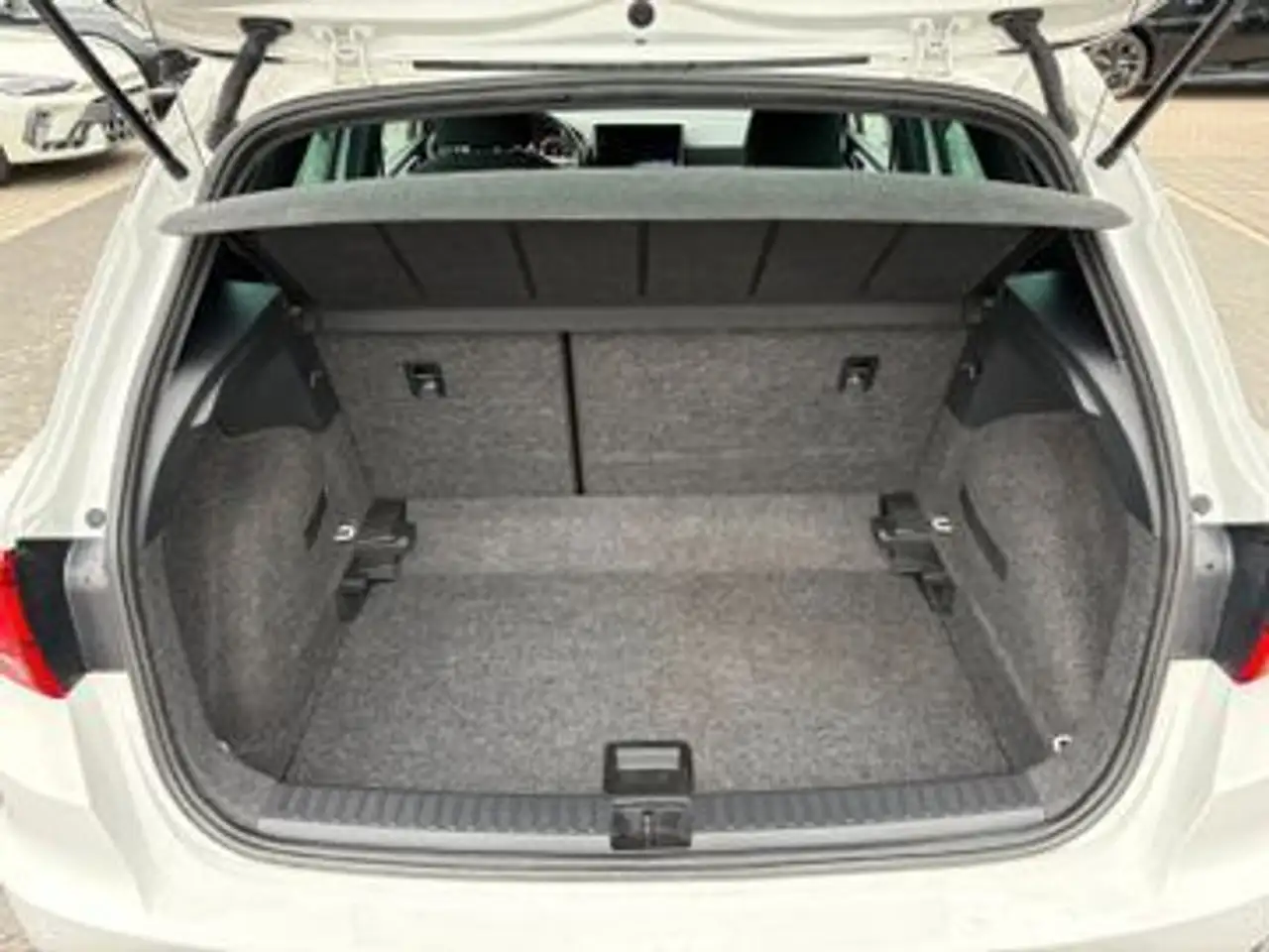 SEAT Arona FR 1,5 TSI DSG *GJR*Voll LED*Navi*, миниатюра 12