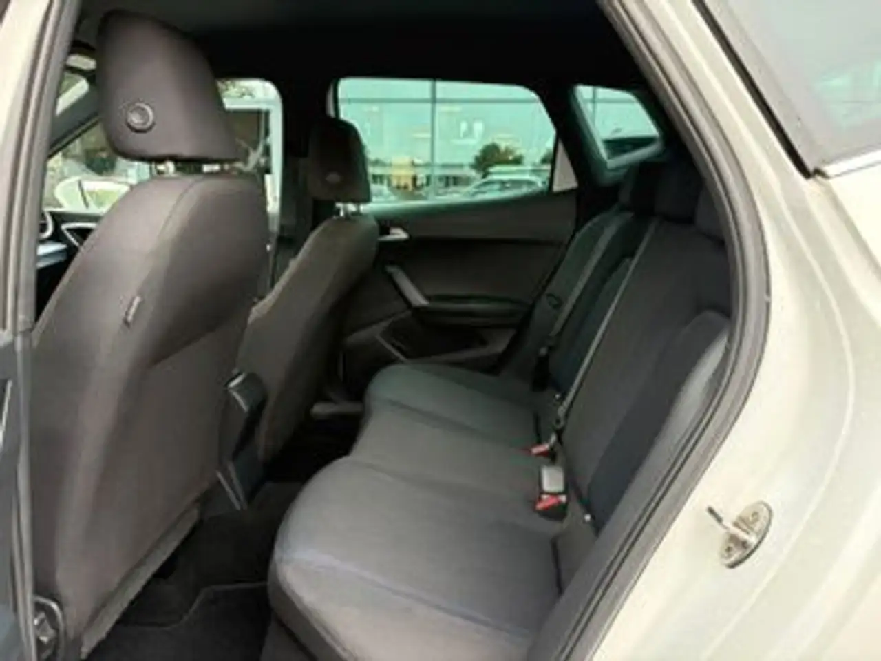 SEAT Arona FR 1,5 TSI DSG *GJR*Voll LED*Navi*, миниатюра 13