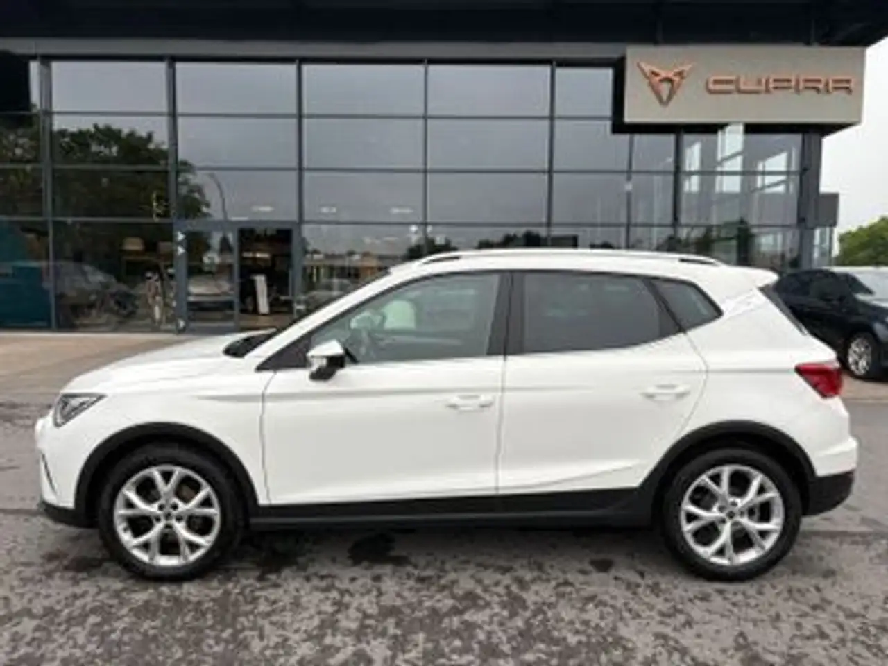 SEAT Arona FR 1,5 TSI DSG *GJR*Voll LED*Navi*, миниатюра 2
