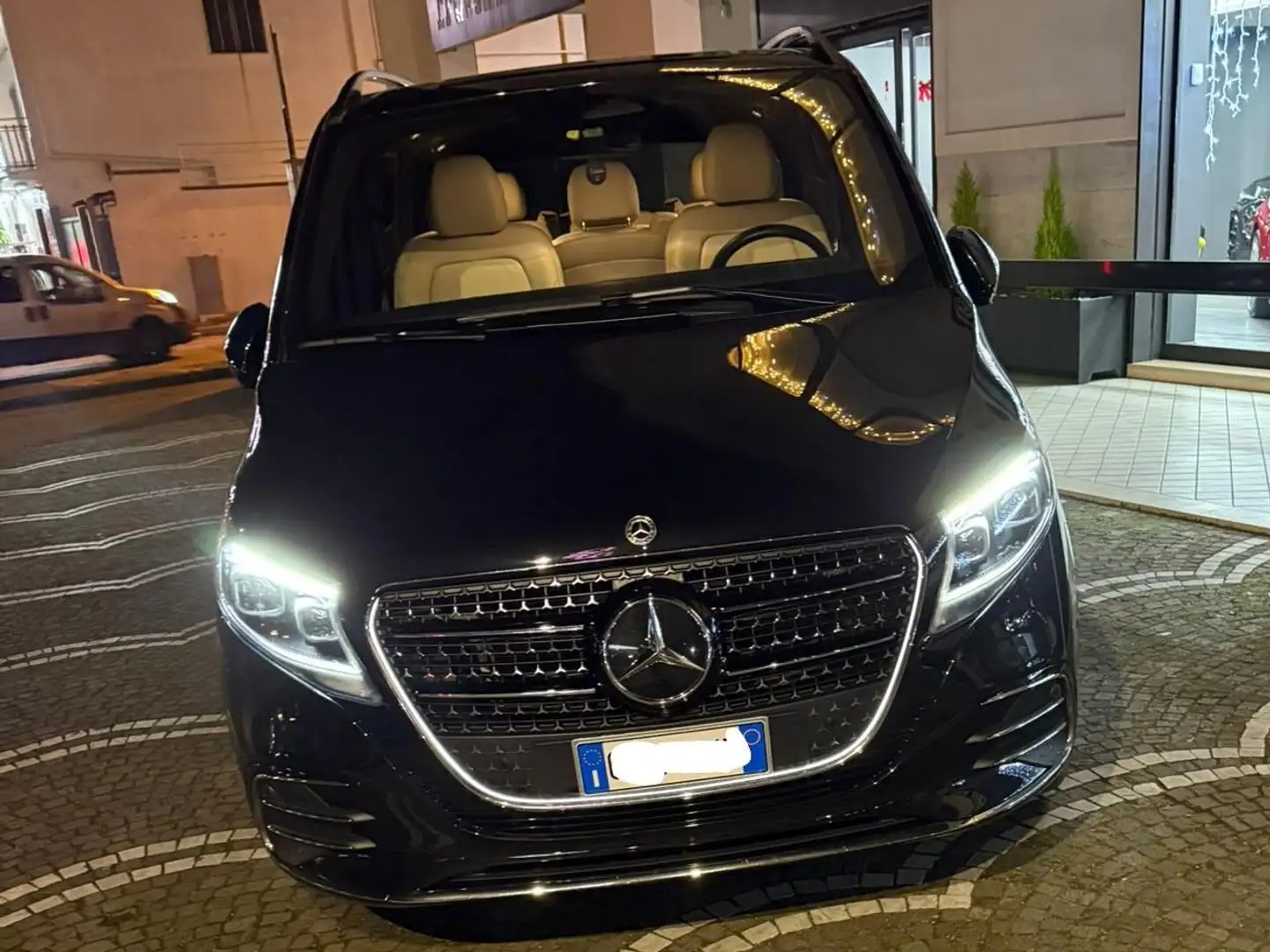 Mercedes-Benz V 300 V Extralong 300 d Exclusive 4matic auto Noir - 1
