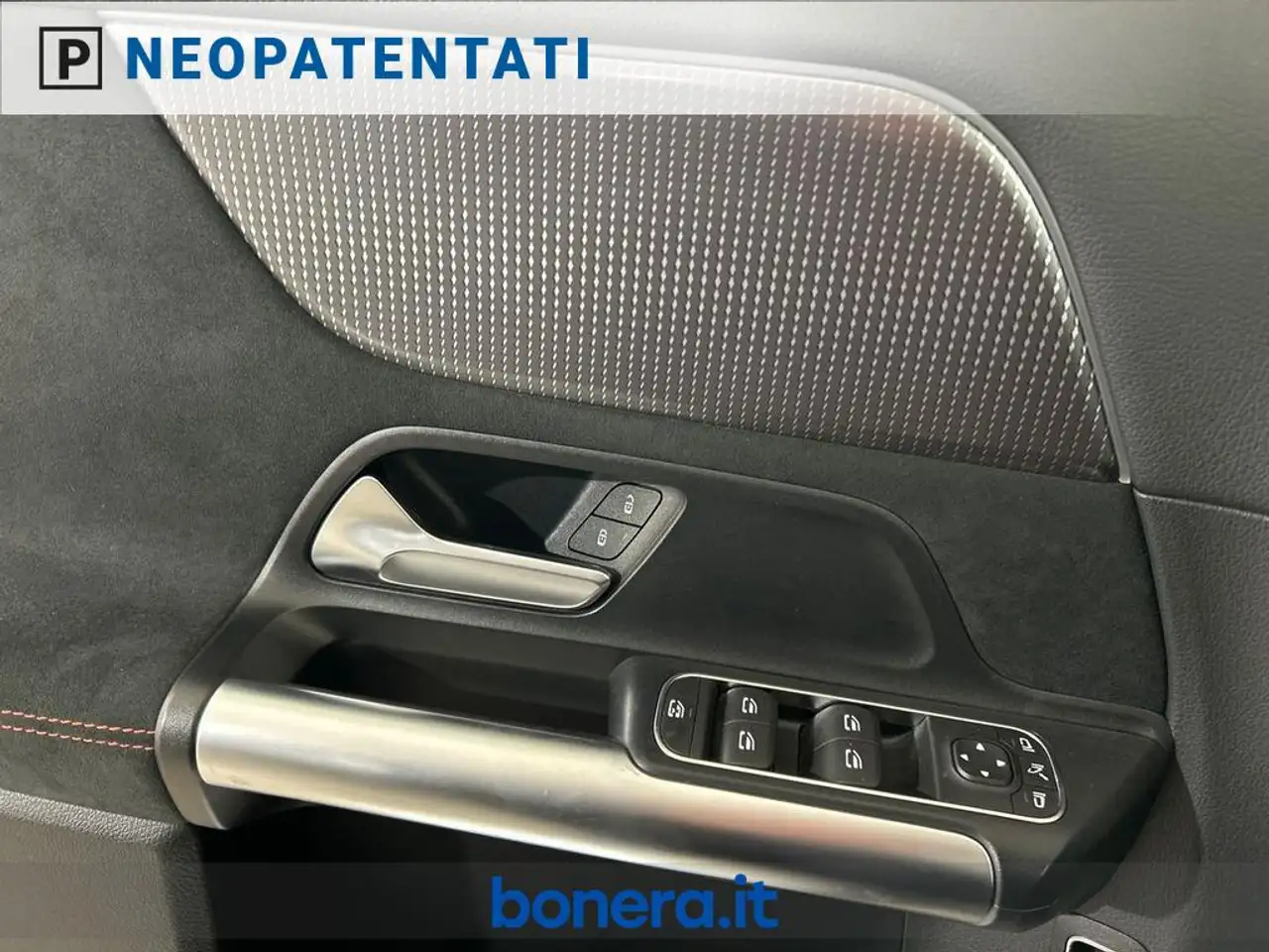 Mercedes-Benz EQA 250 + Premium 19