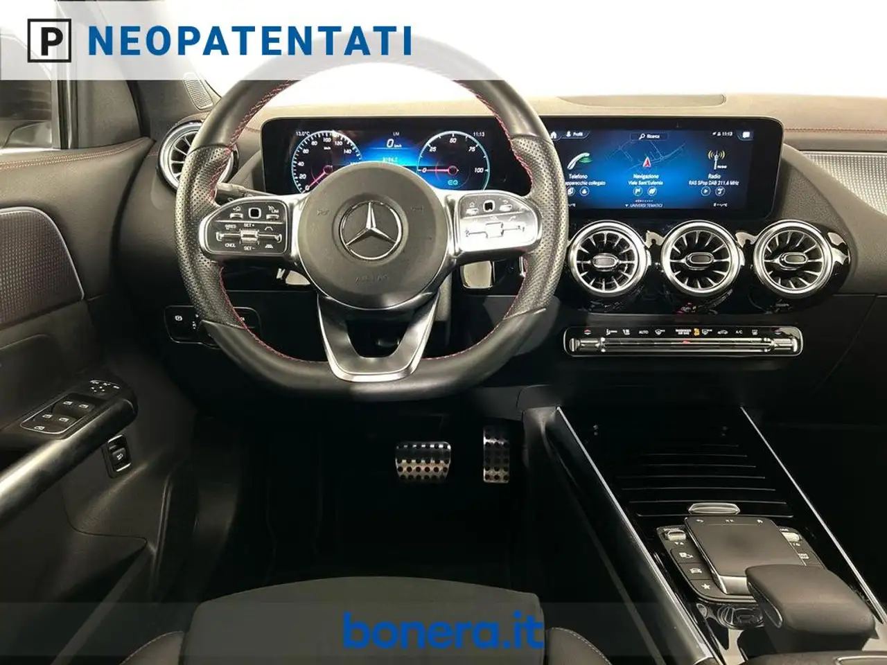 Mercedes-Benz EQA 250 + Premium 12