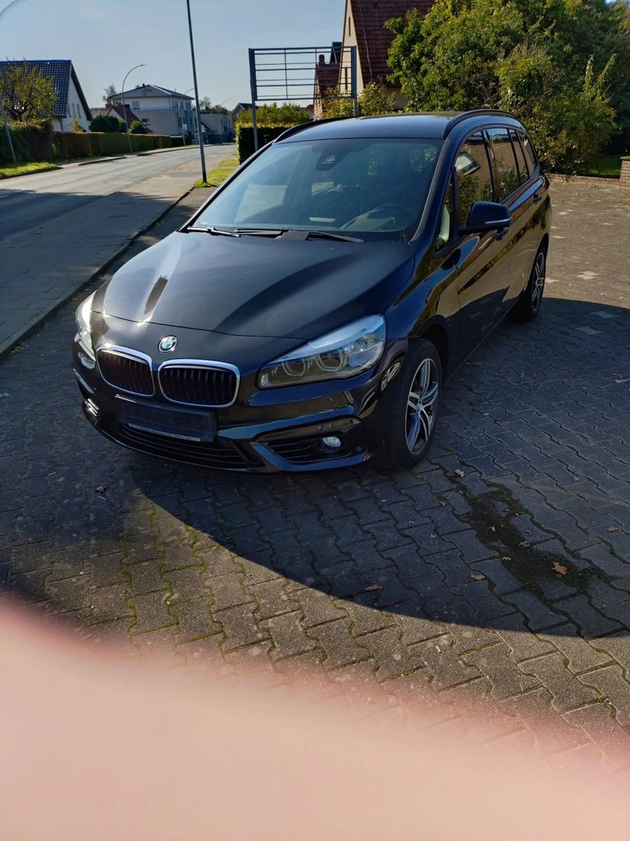 BMW 216 d Gran Tourer SportLine LED SHZ Kamera Navi 7