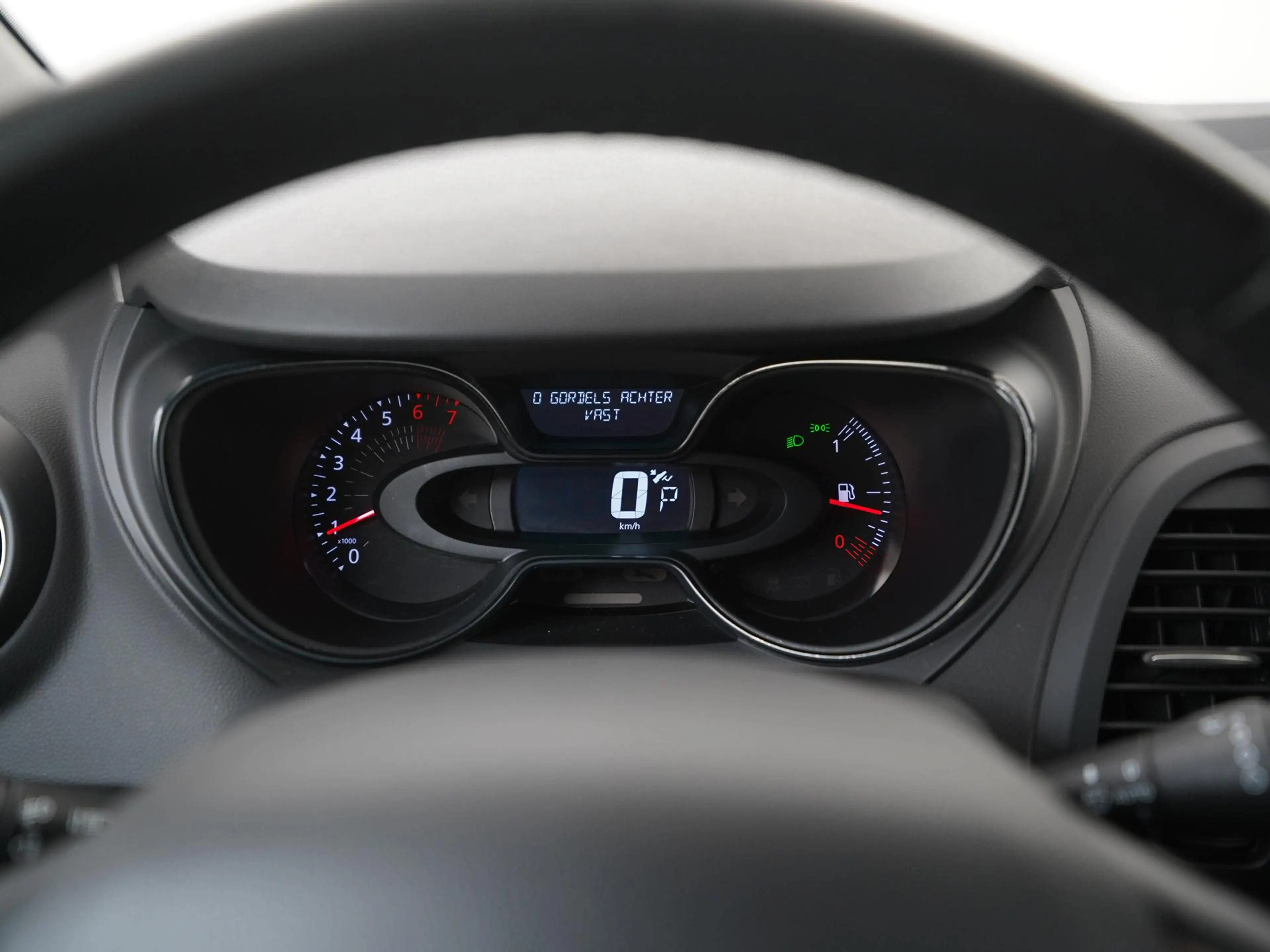 Renault Captur 1.2 TCe Limited Black | Stoelverwarming | Camera | — photo 8