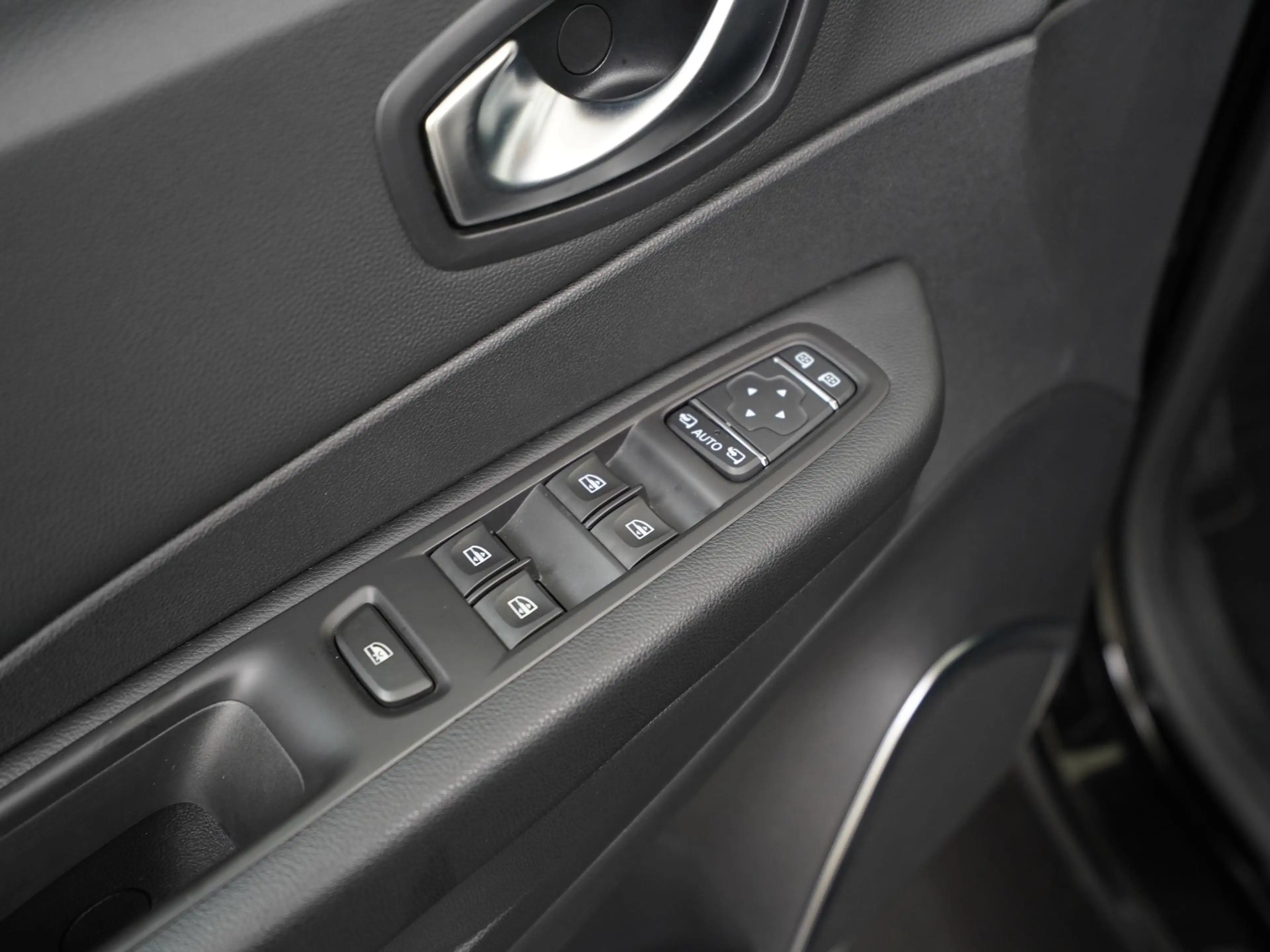 Renault Captur 1.2 TCe Limited Black | Stoelverwarming | Camera | — photo 28