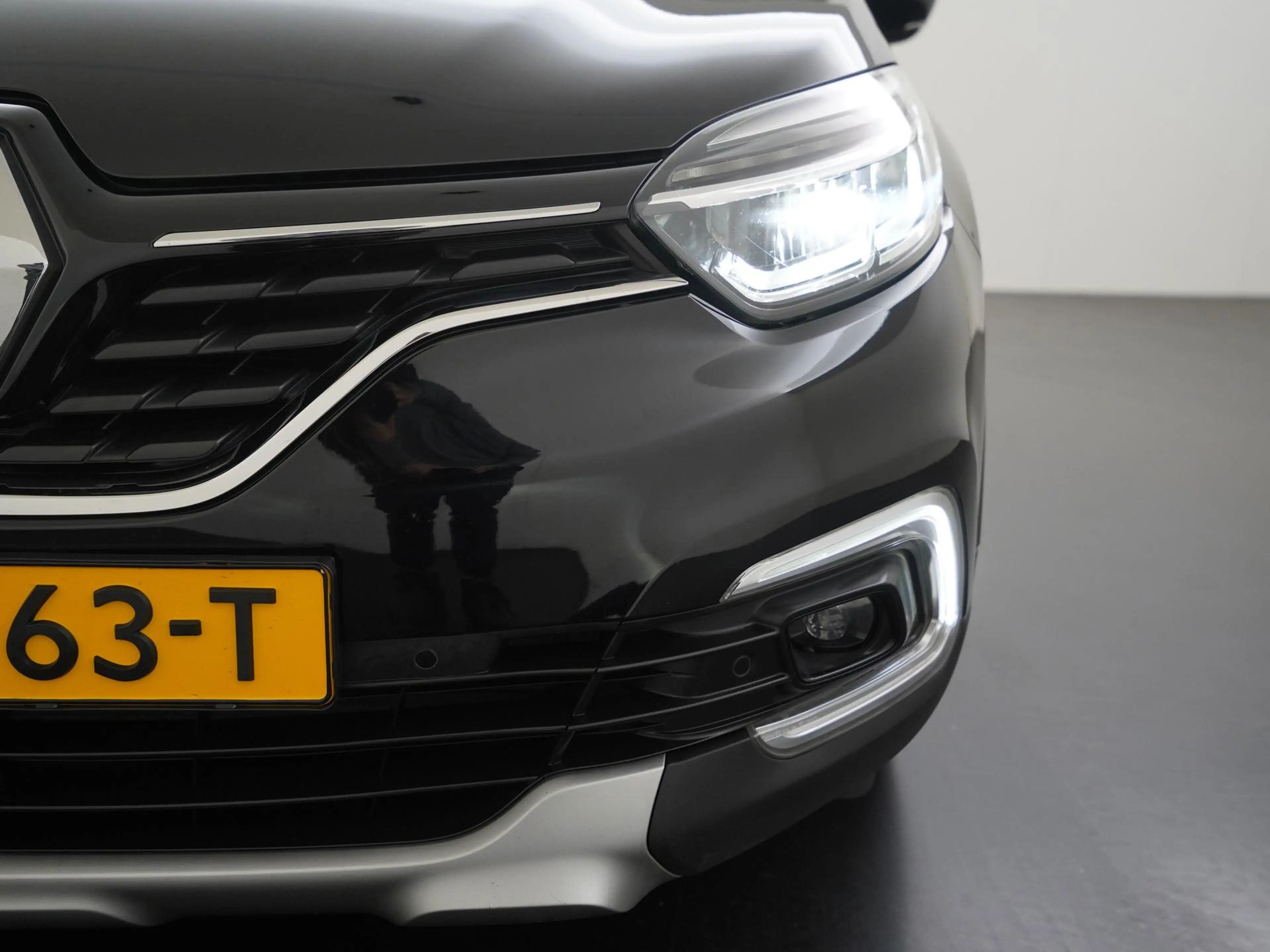 Renault Captur 1.2 TCe Limited Black | Stoelverwarming | Camera | — photo 18