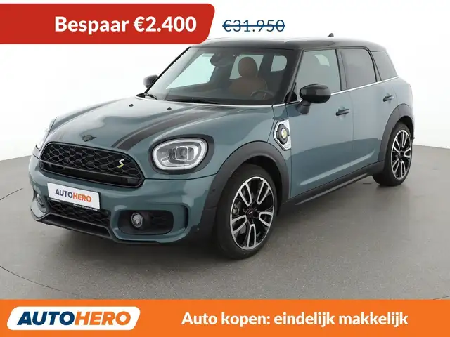 MINI Cooper SE Countryman Cooper S E Hybrid ALL4 John Cooper Works Trim