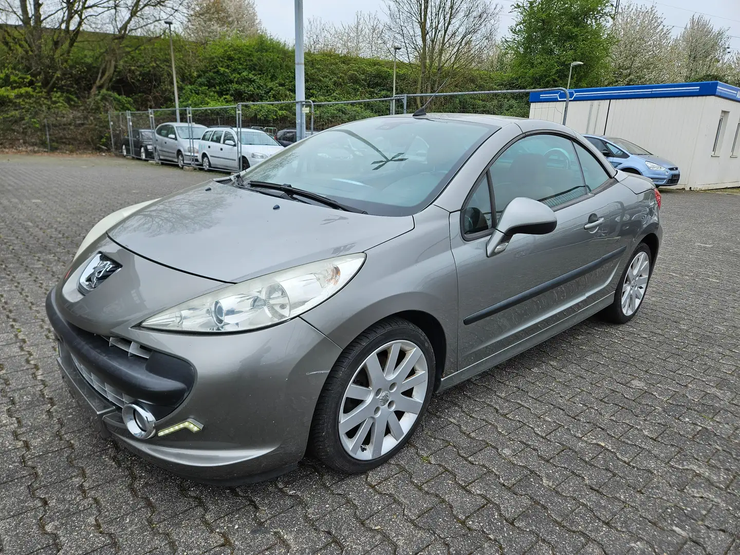 Peugeot 207 Platinum Grau - 1