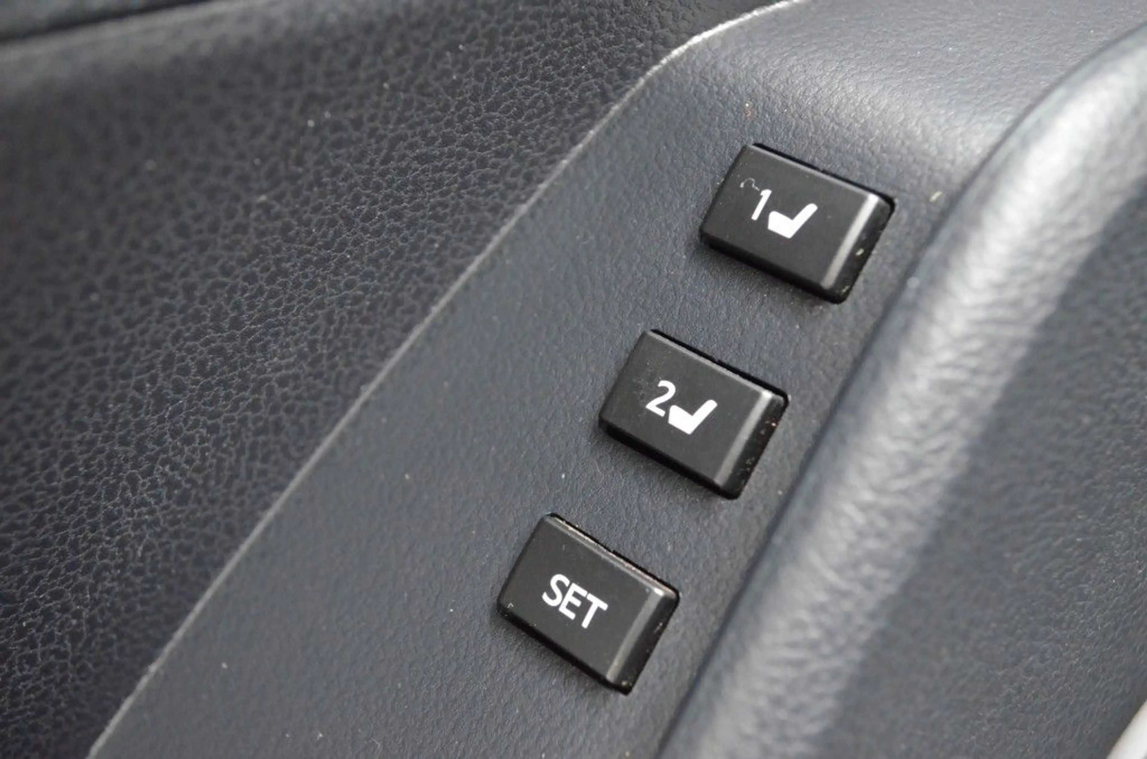 Toyota Mirai I Brennstoffzelle/ Wasserstoff*sehr gepflegt* — photo 14