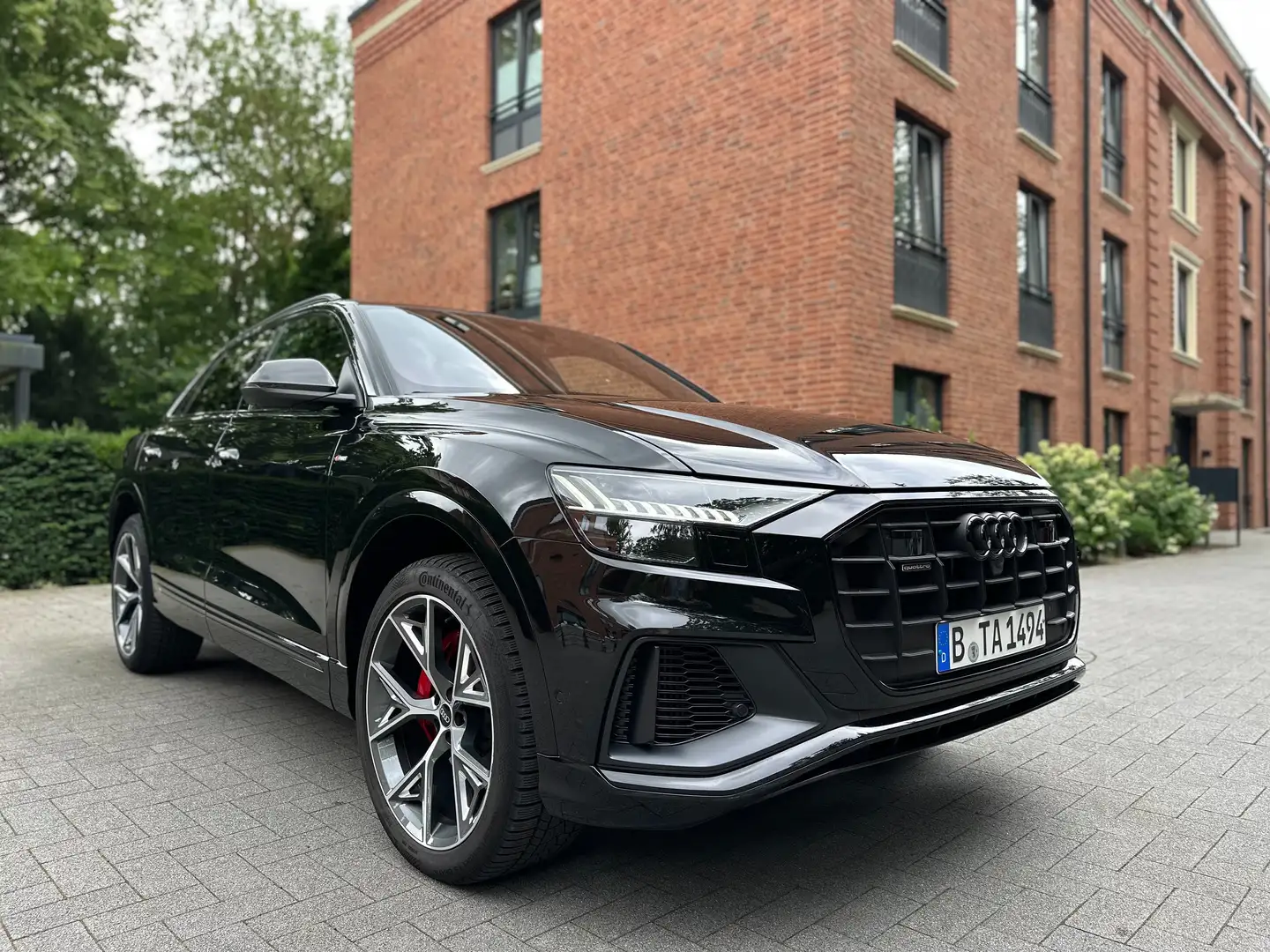 Audi Q8 Q8 55 TFSI quattro tiptronic competition plus Schwarz - 2